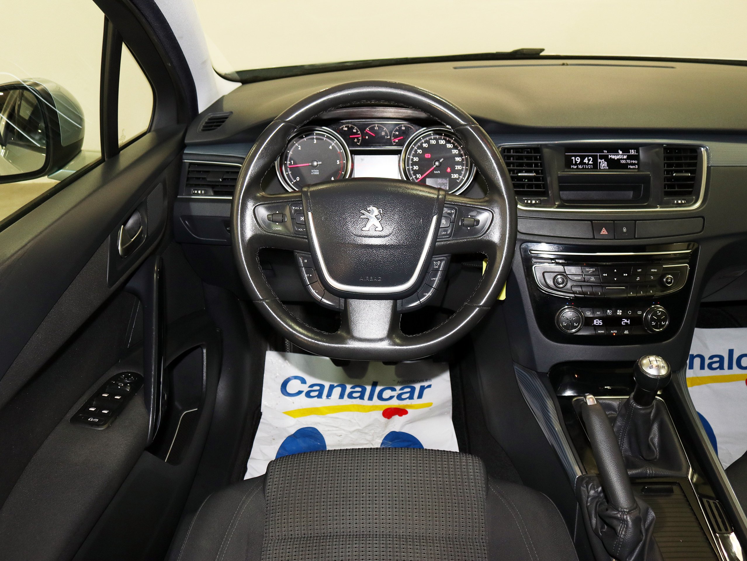 Foto Peugeot 508 19