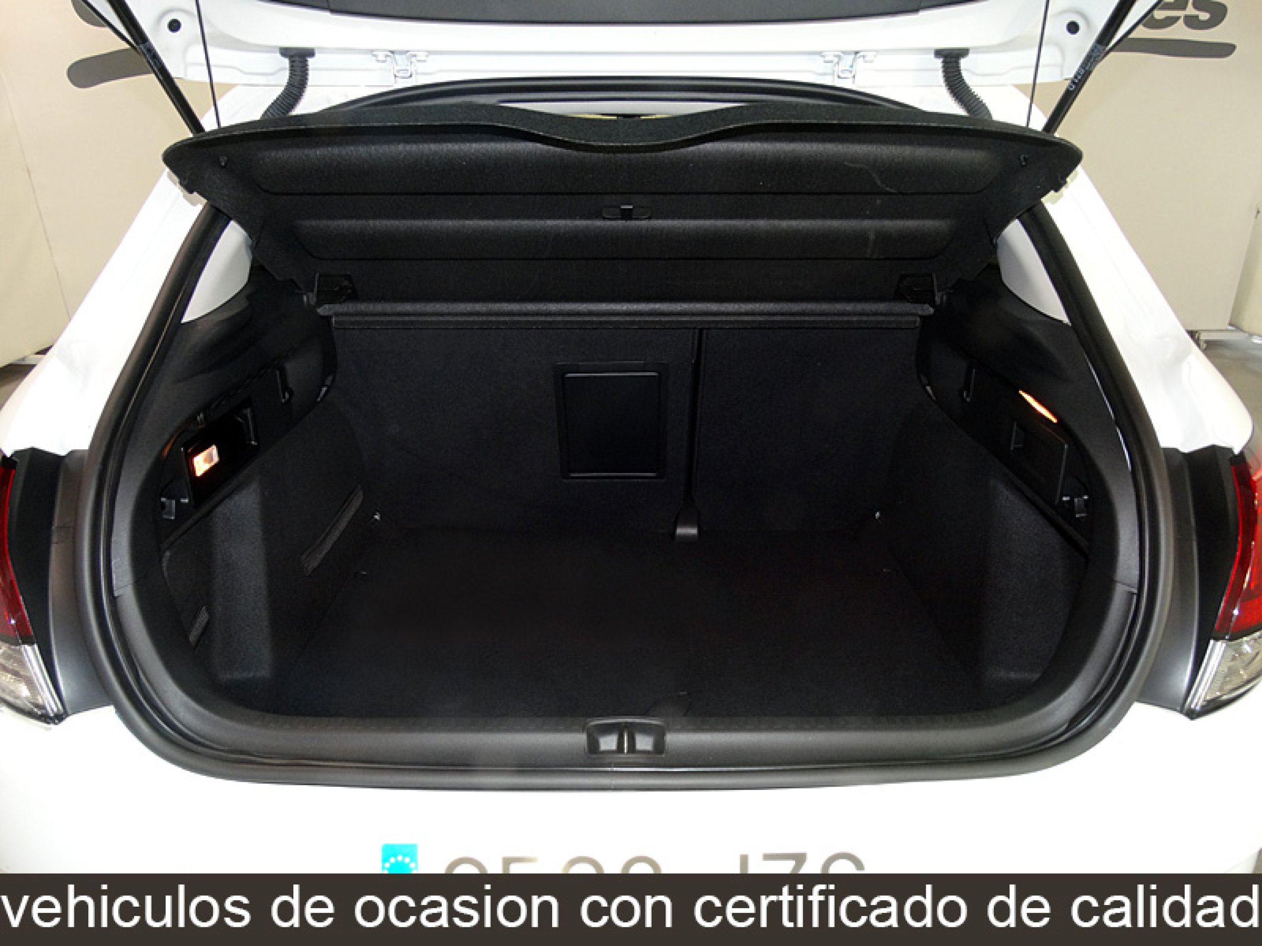 Foto Citroen C4 10