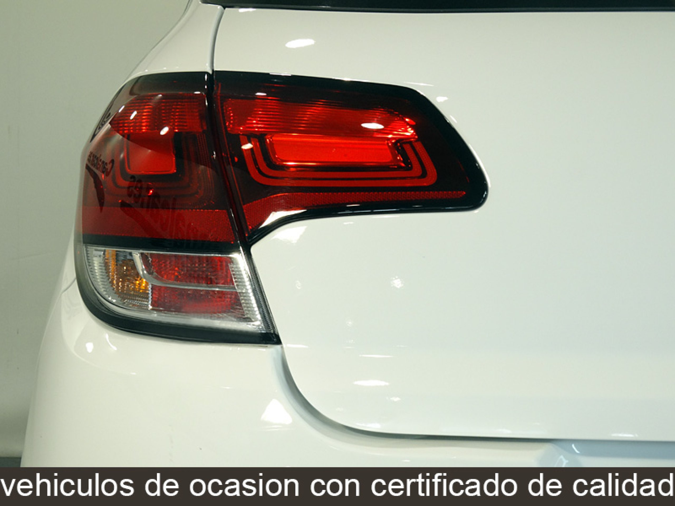 Foto Citroen C4 11