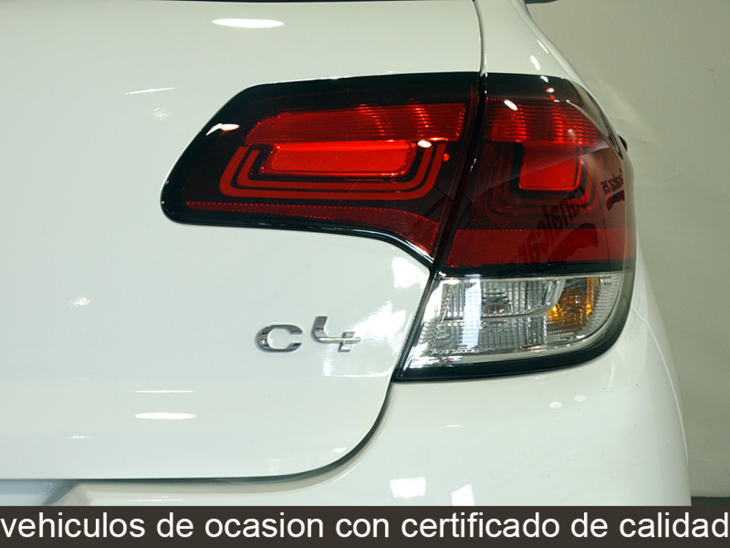 Foto Citroen C4 12