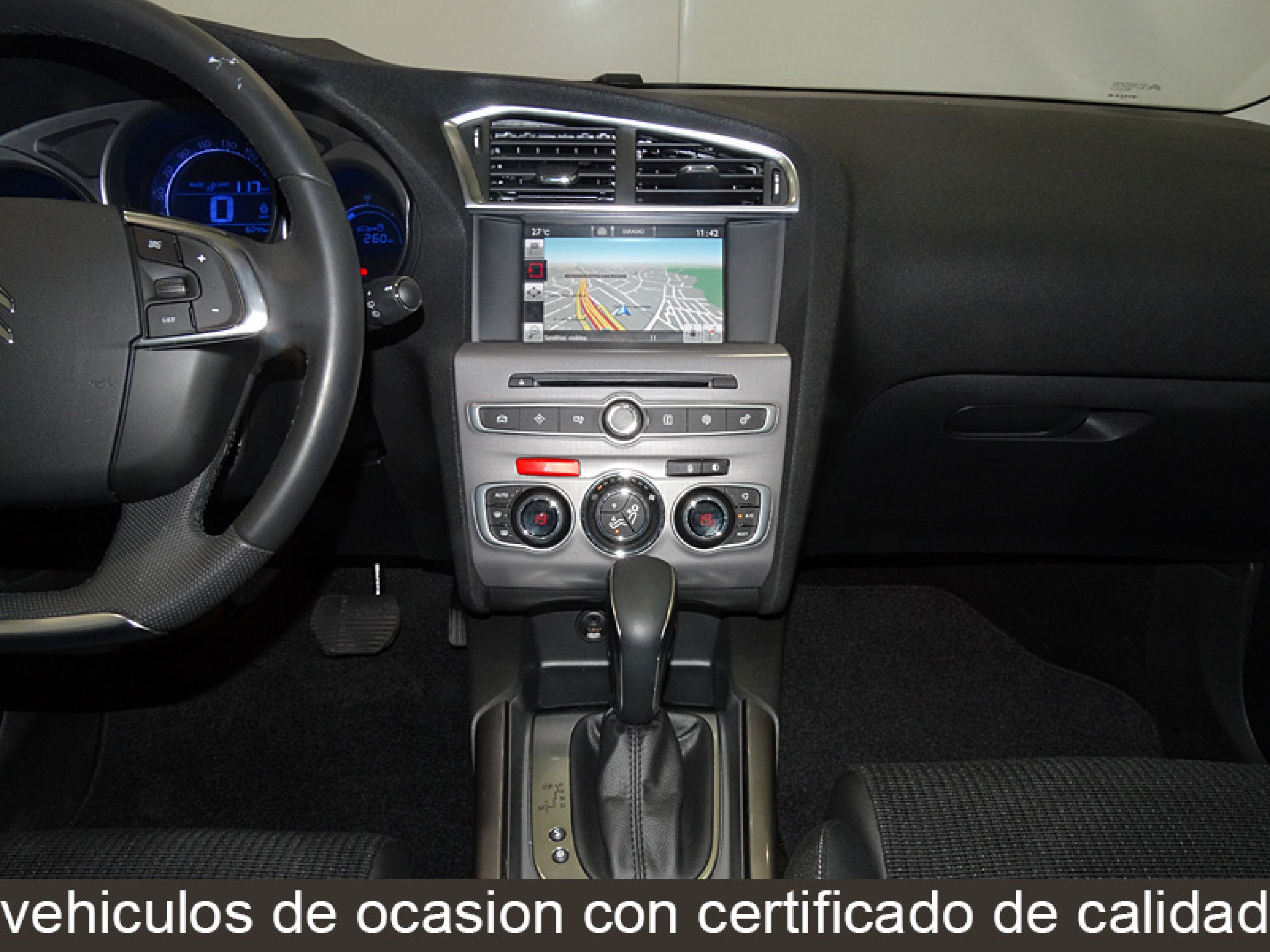 Foto Citroen C4 23