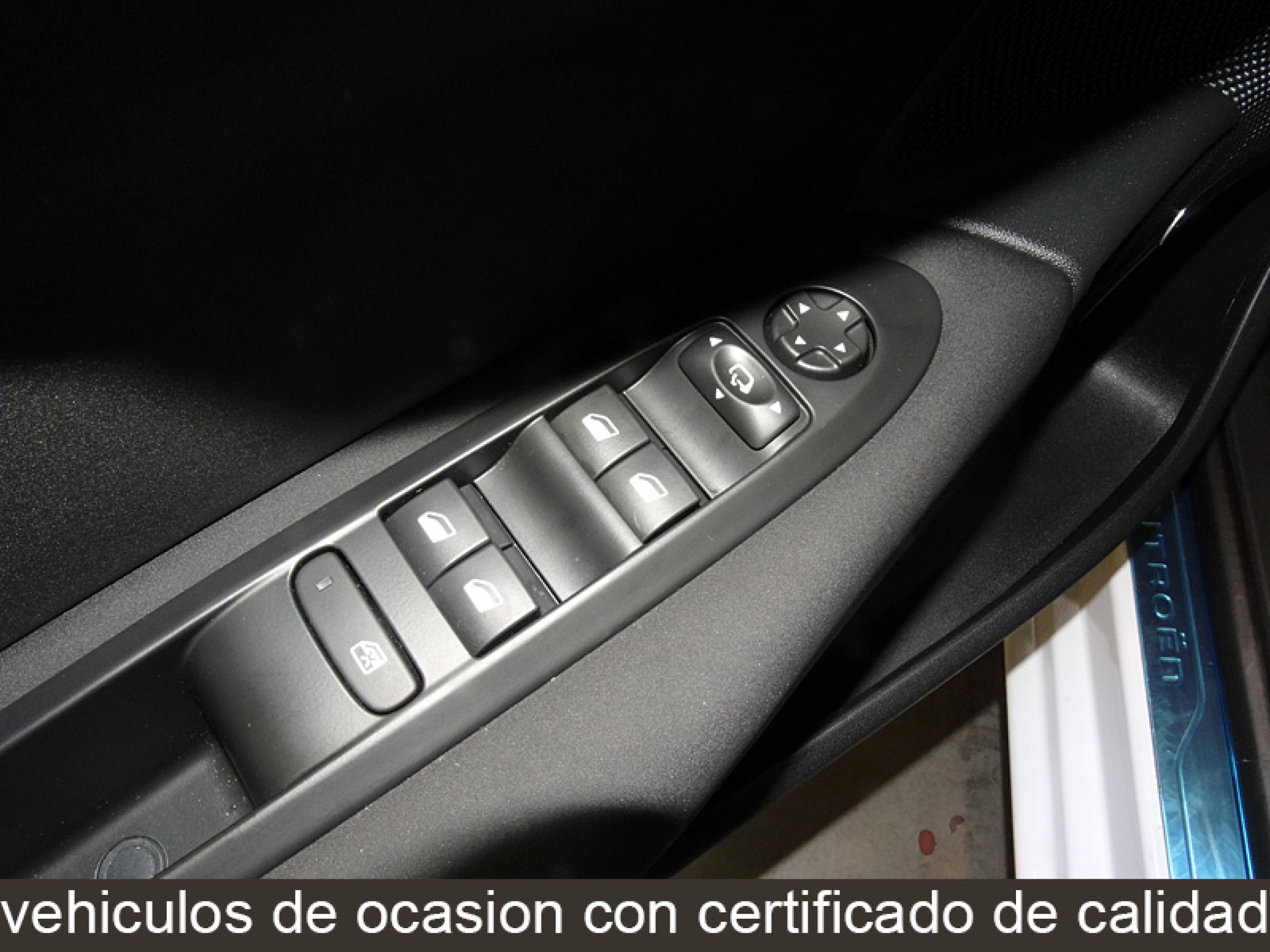 Foto Citroen C4 24