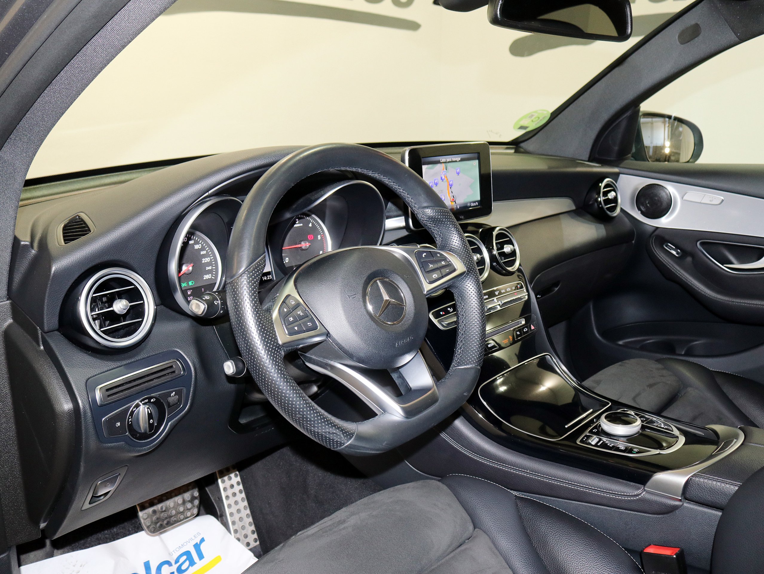 Foto Mercedes-Benz GLC 220 34