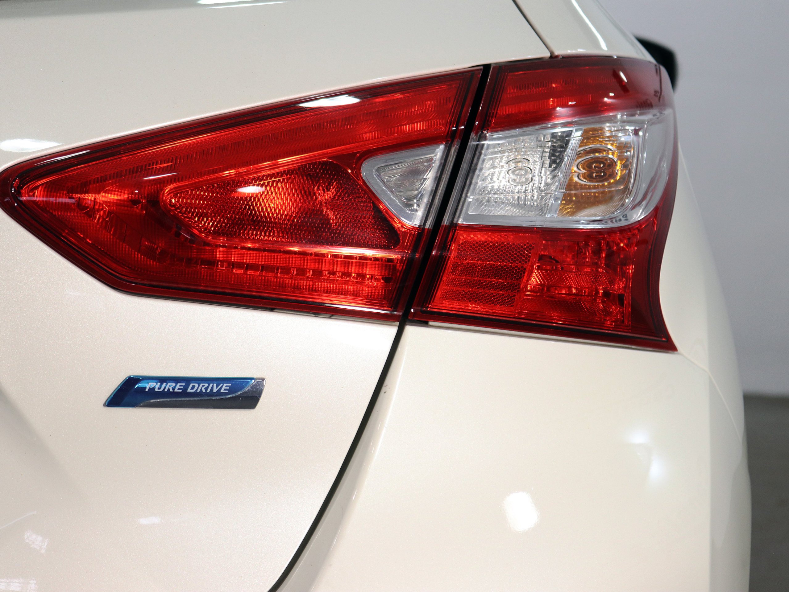Foto Nissan Pulsar 12