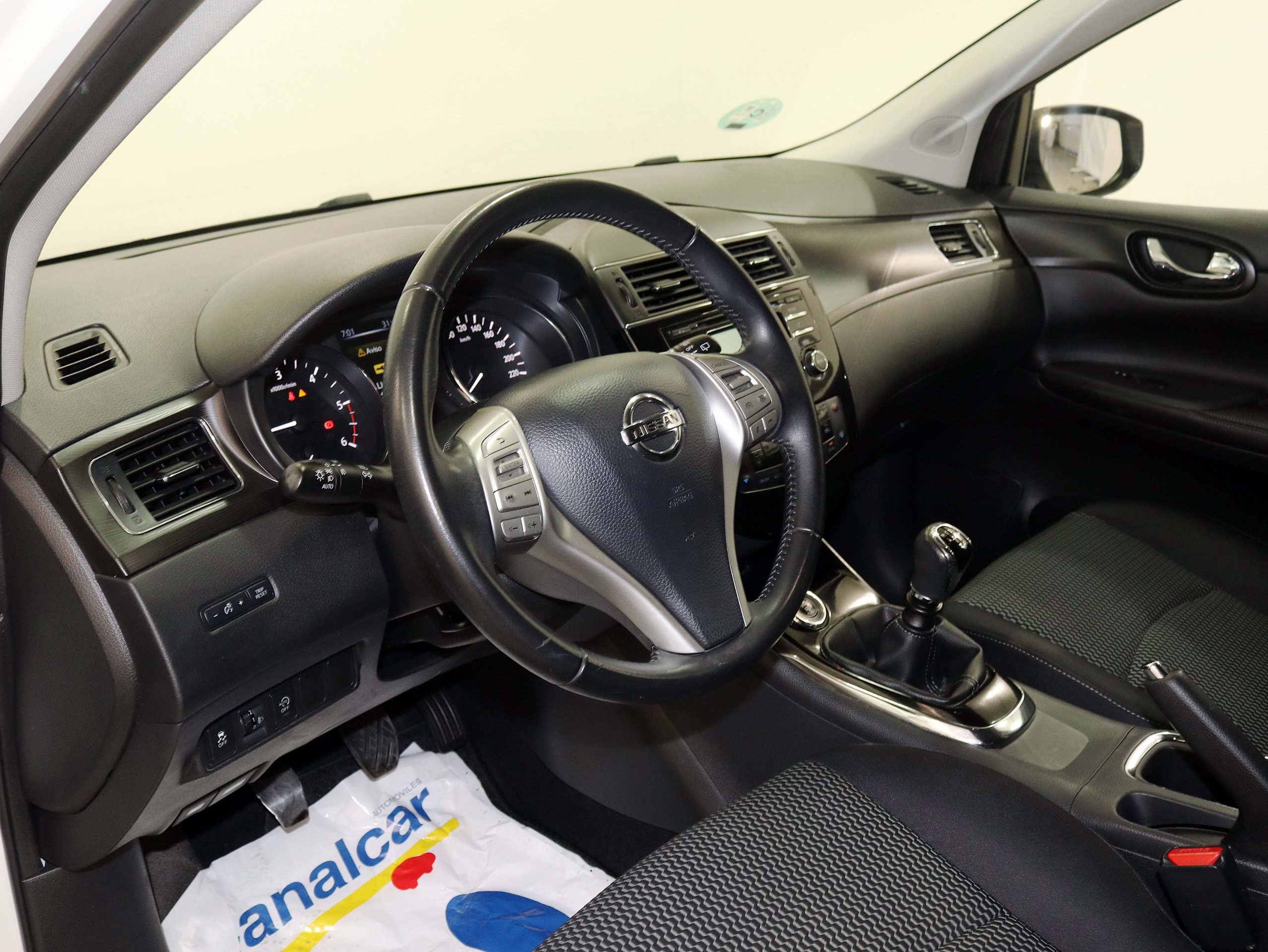 Foto Nissan Pulsar 17