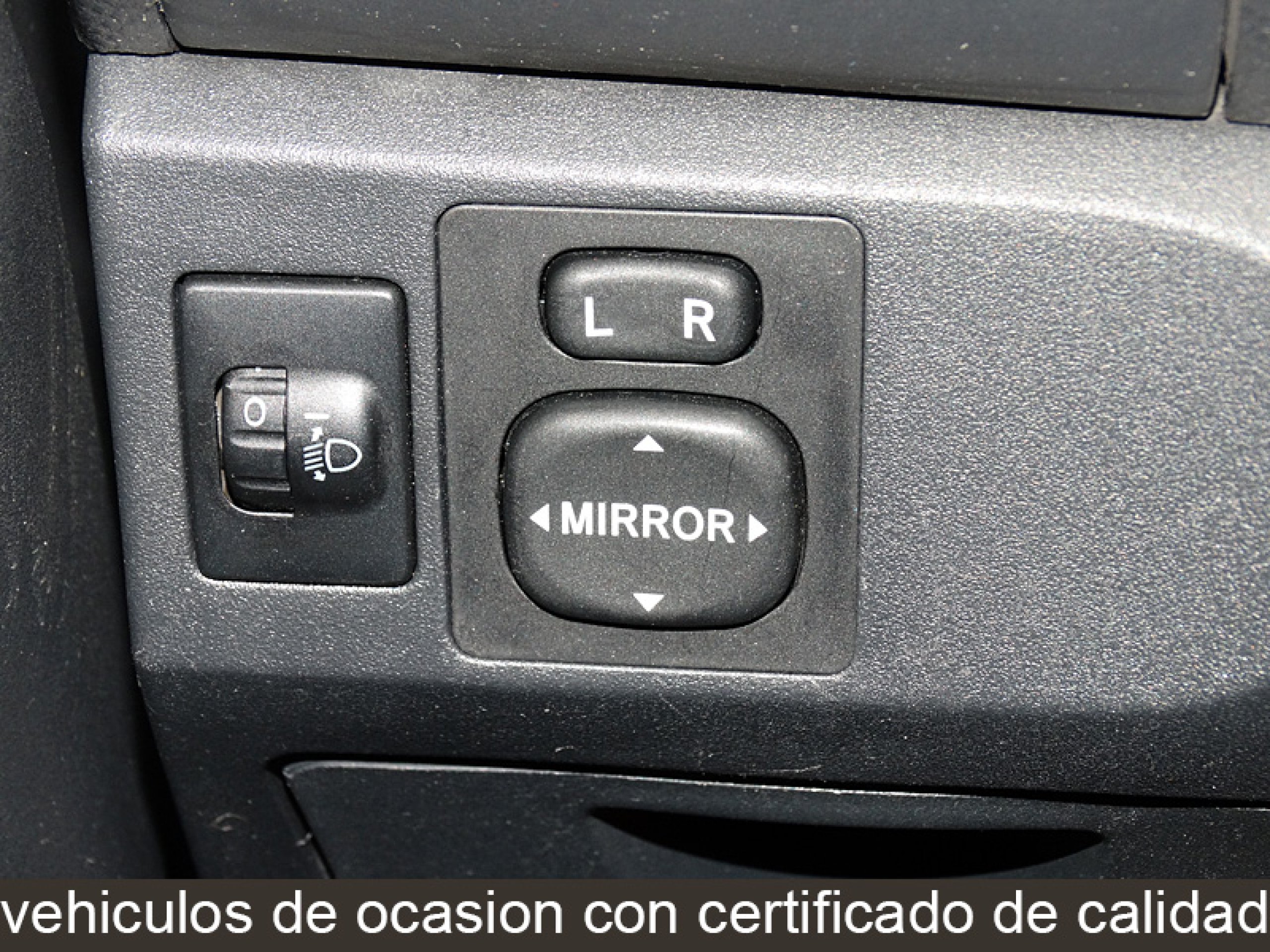 Foto Toyota Yaris 18