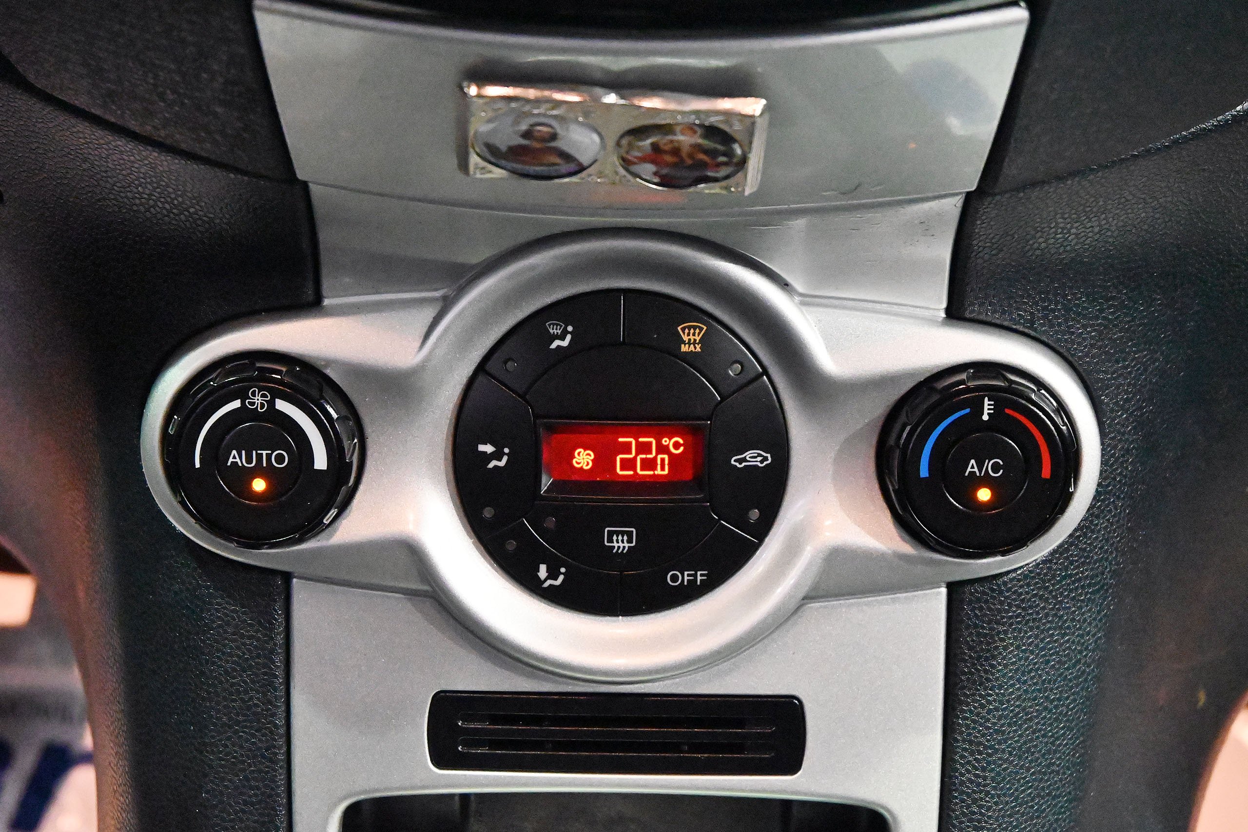 Foto Ford Fiesta 19