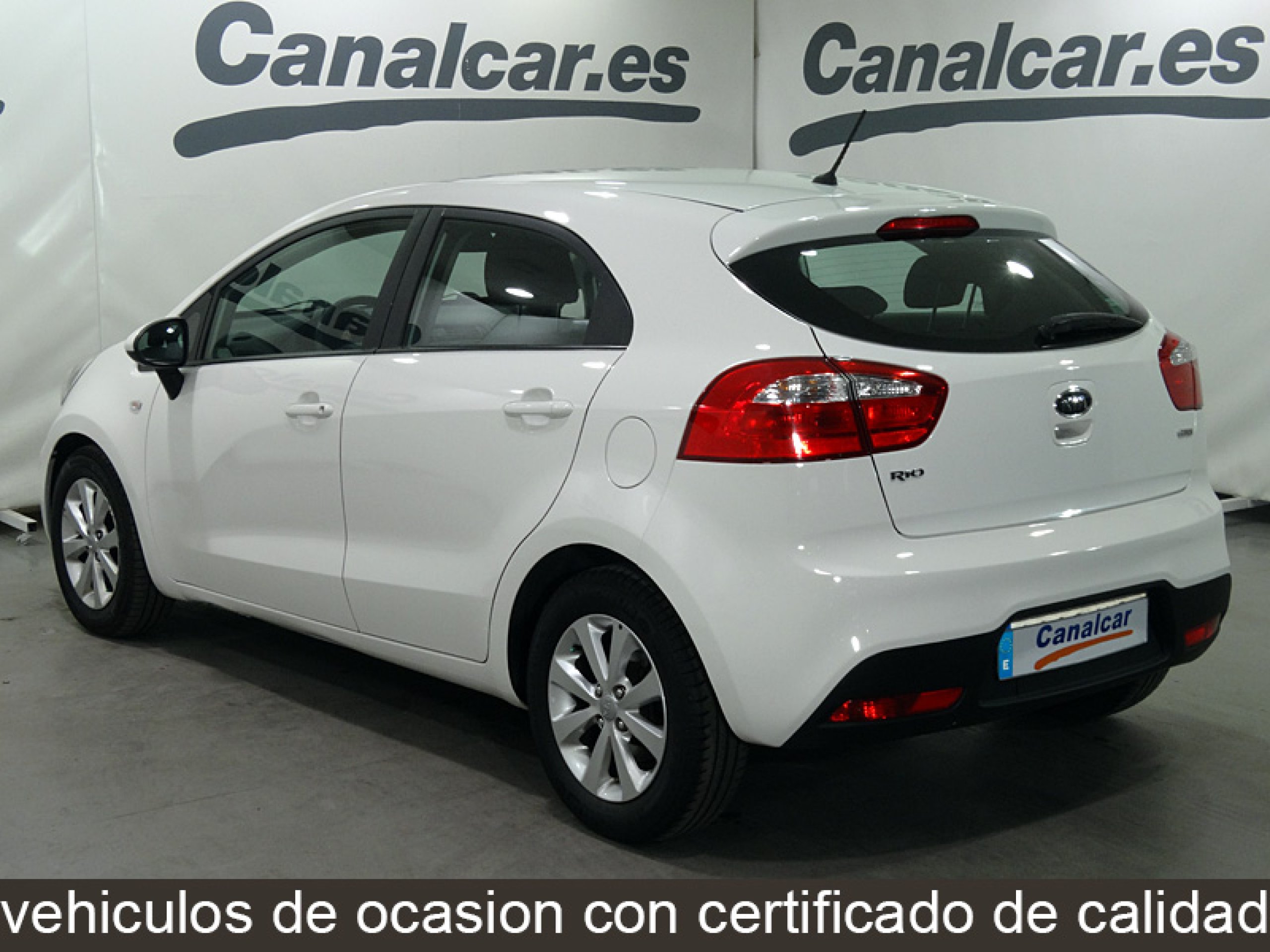 Foto Kia Rio 8