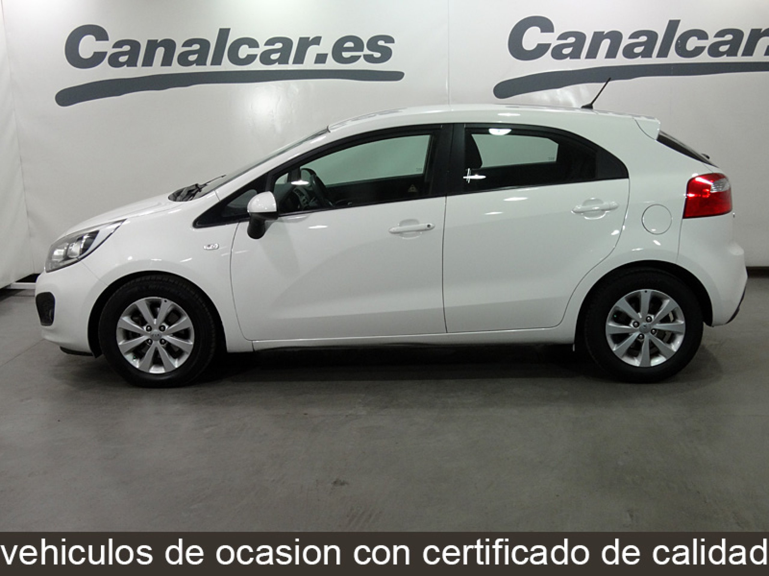 Foto Kia Rio 10