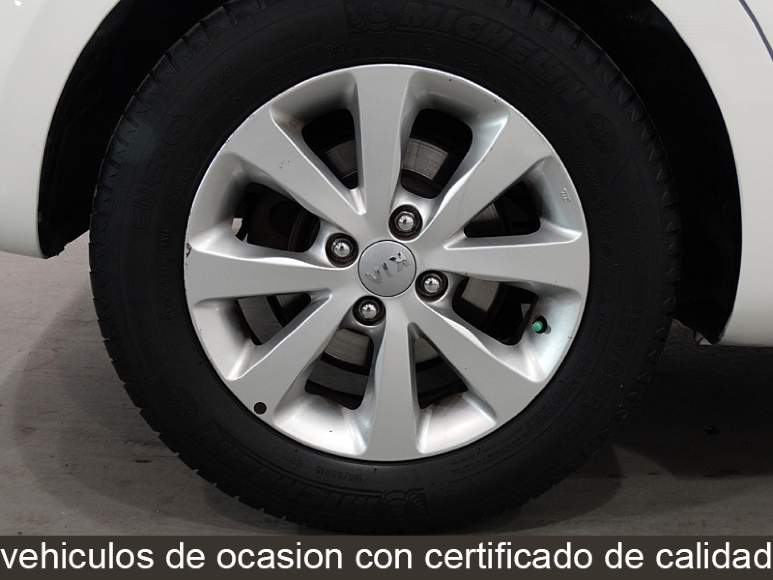 Foto Kia Rio 13
