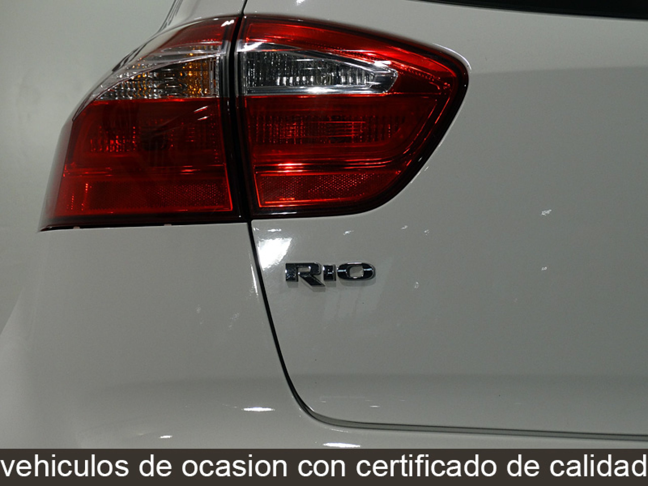 Foto Kia Rio 14