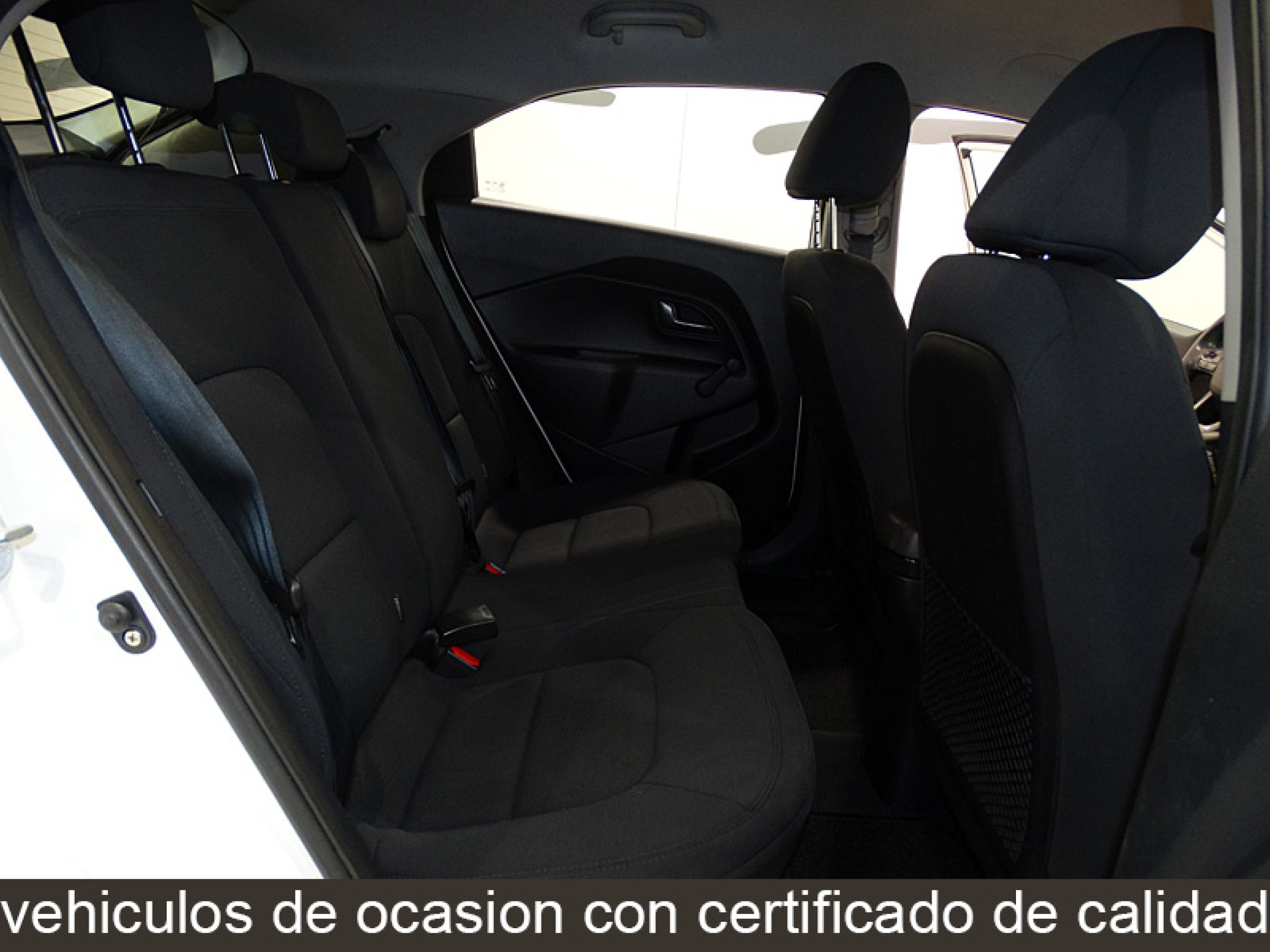 Foto Kia Rio 20