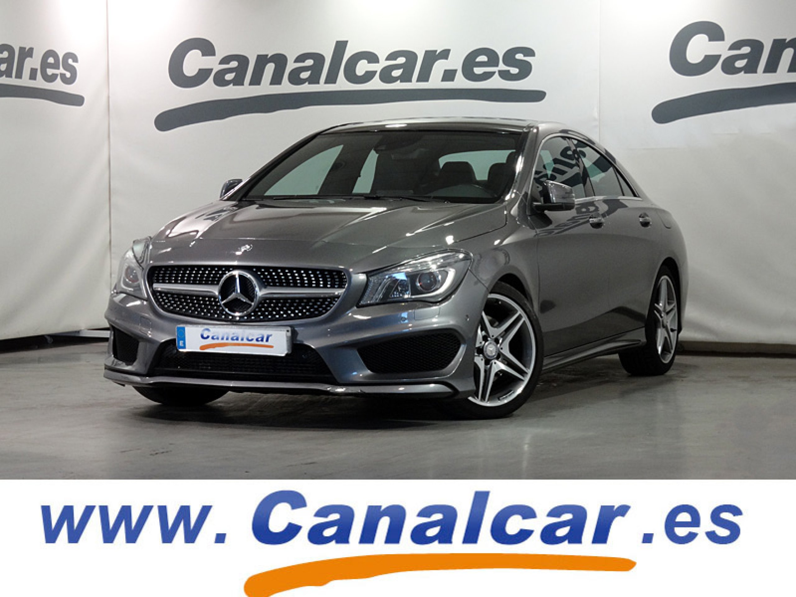 Foto Mercedes-Benz CLA 220 2