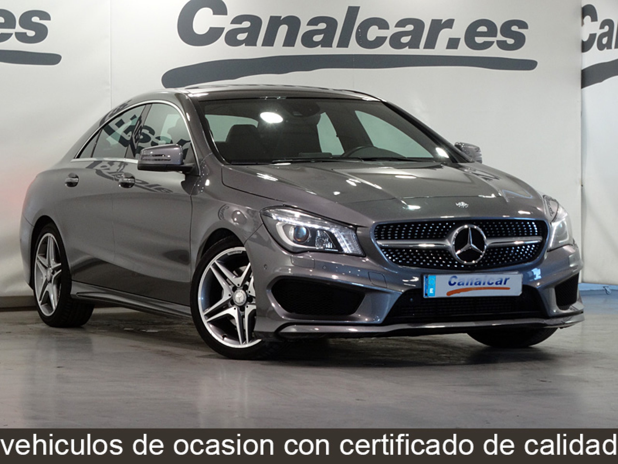 Foto Mercedes-Benz CLA 220 4