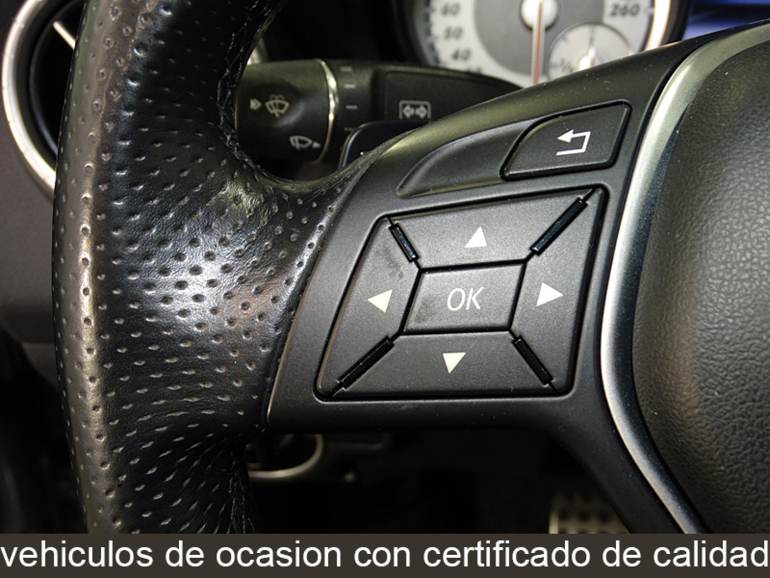 Foto Mercedes-Benz CLA 220 30