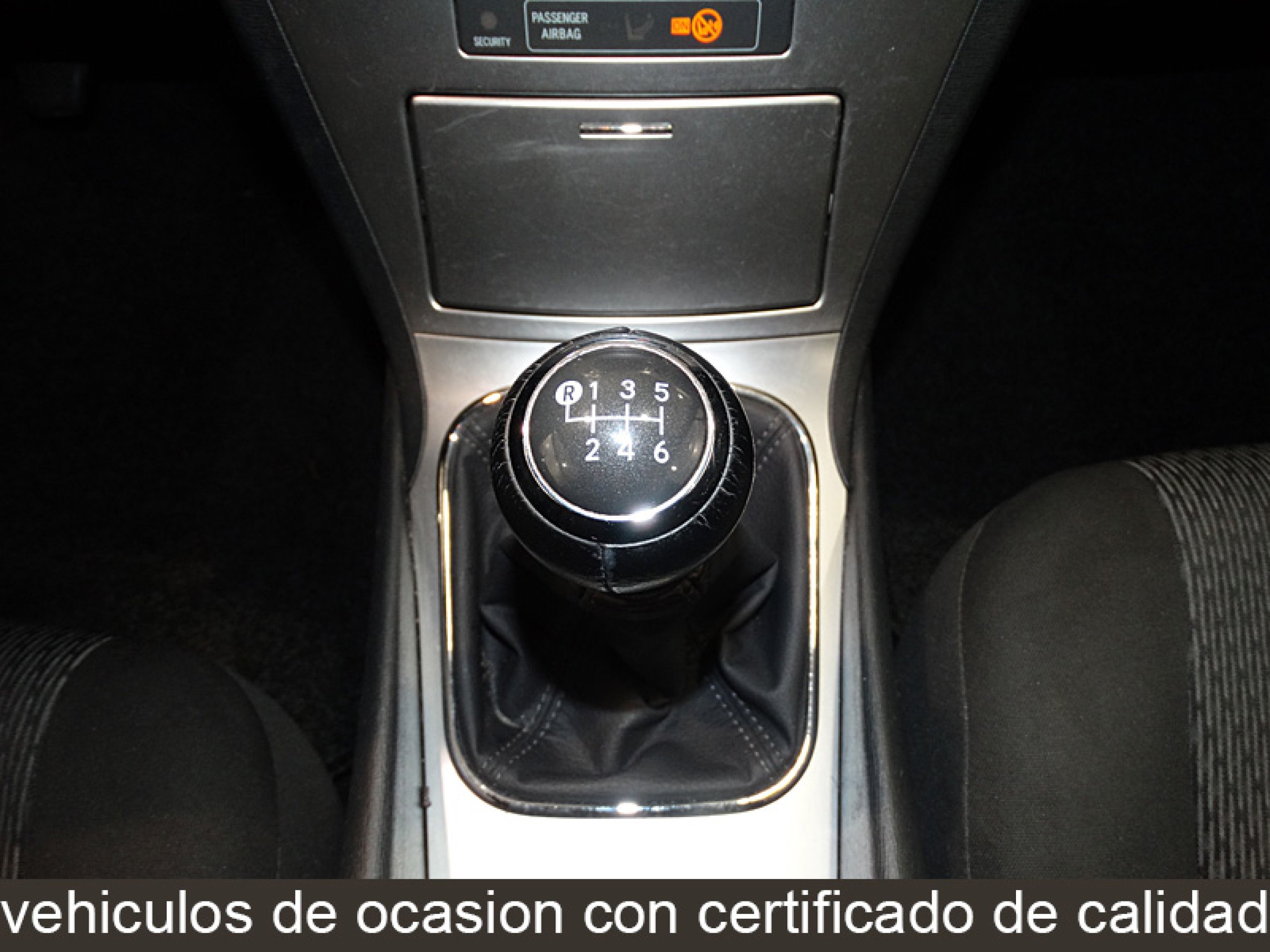 Foto Toyota Avensis 18