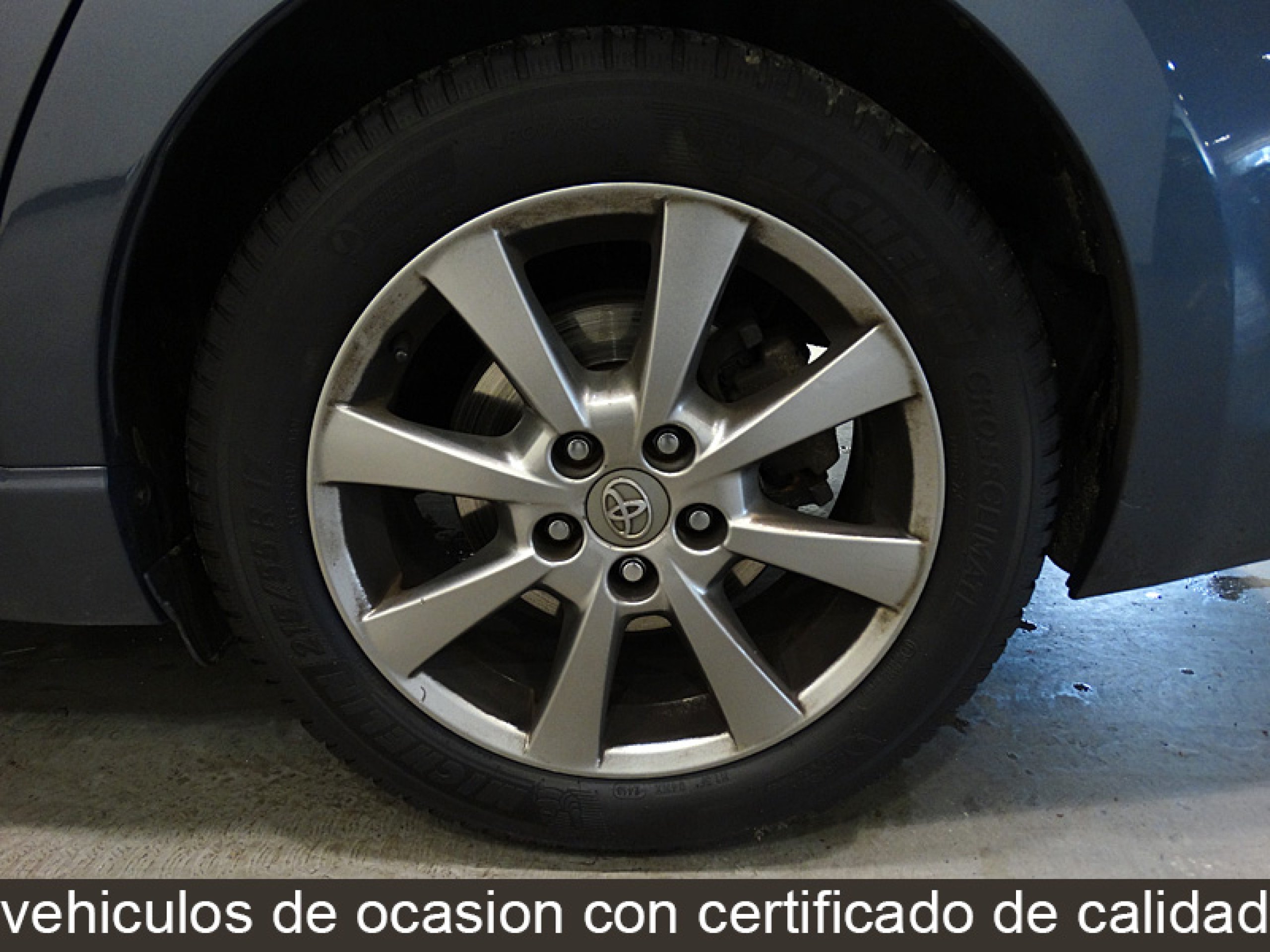 Foto Toyota Avensis 27