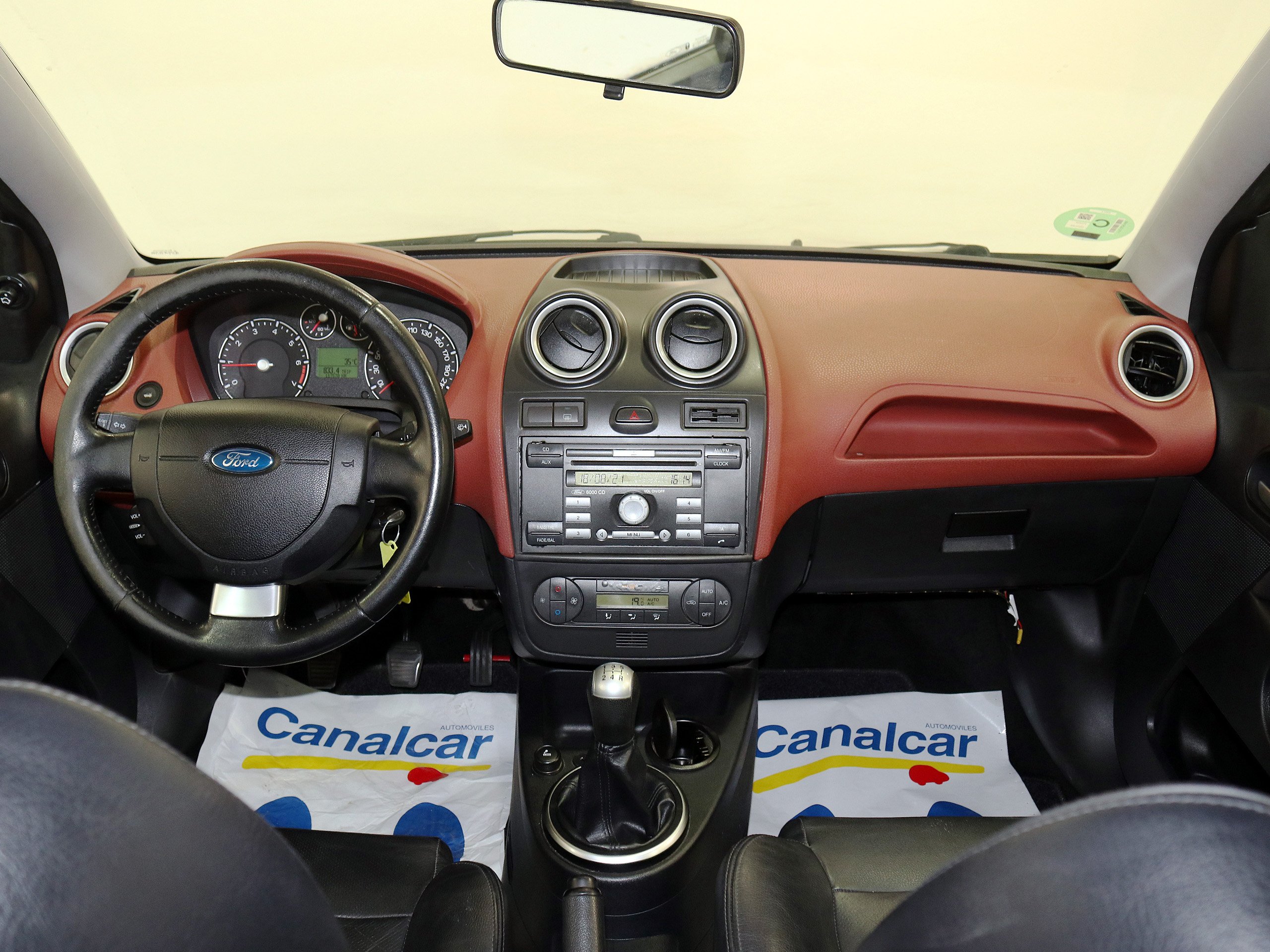 Foto Ford Fiesta 16