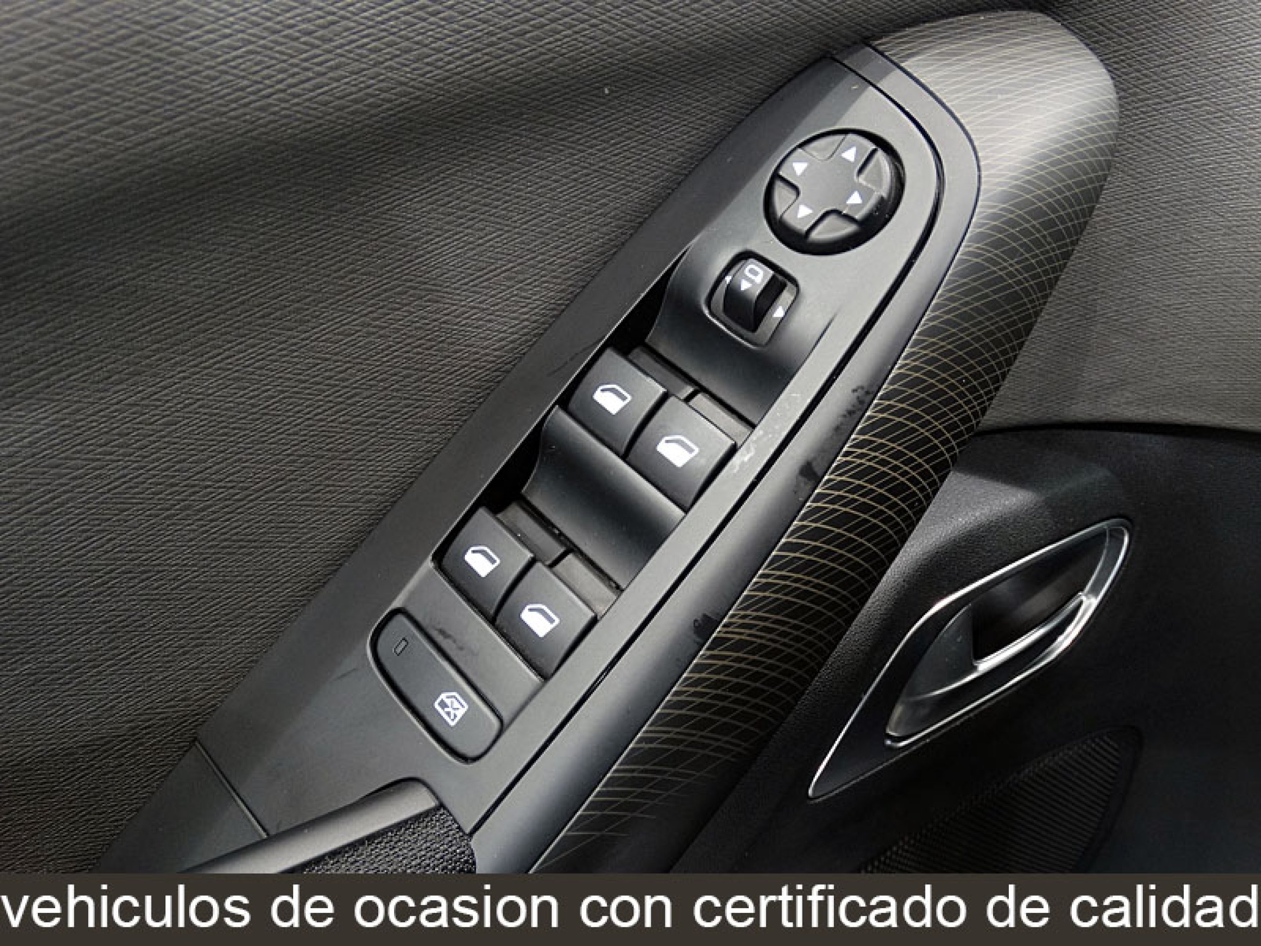 Foto Citroen Grand C4 Picasso 33