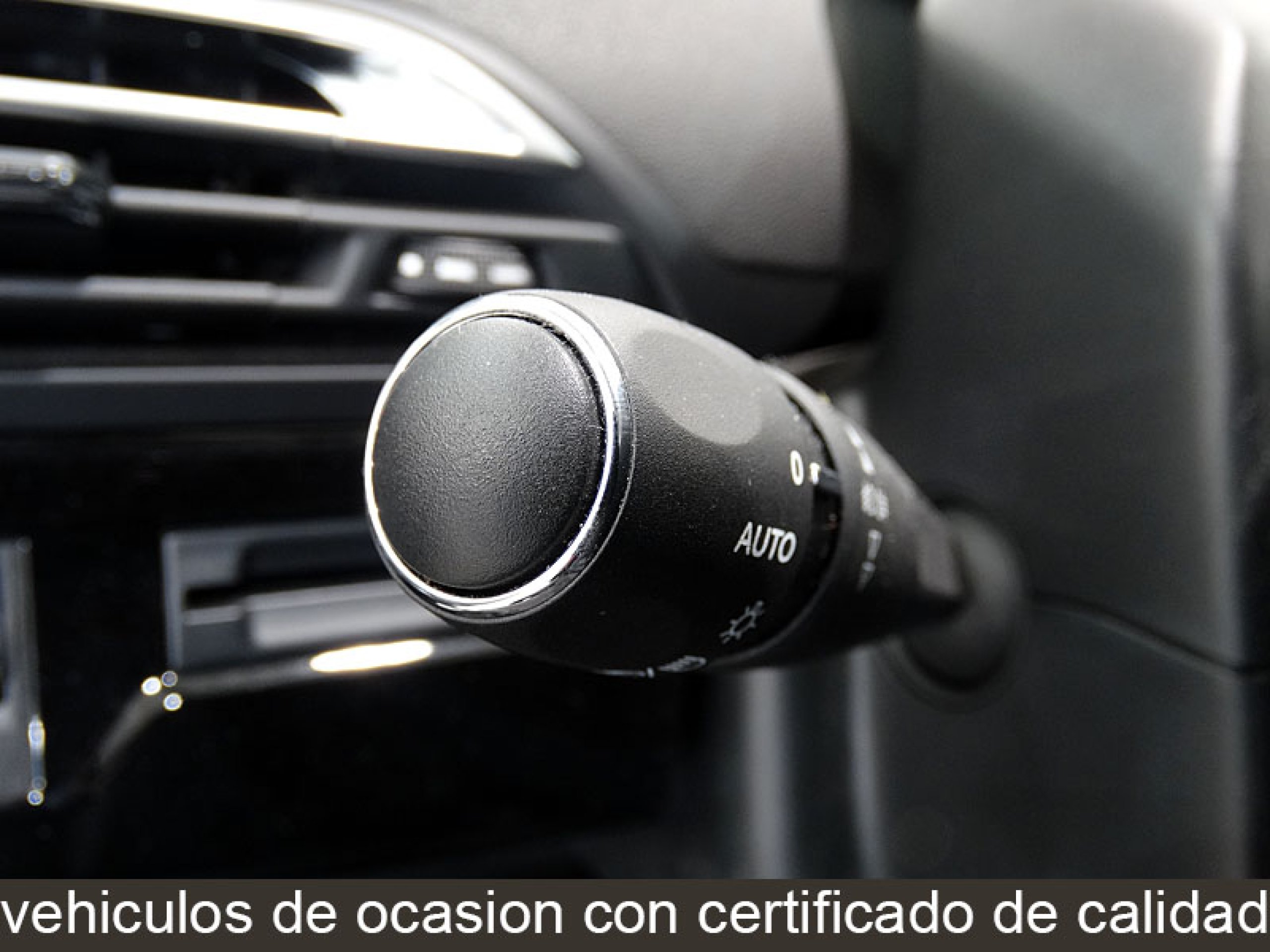 Foto Citroen Grand C4 Picasso 34