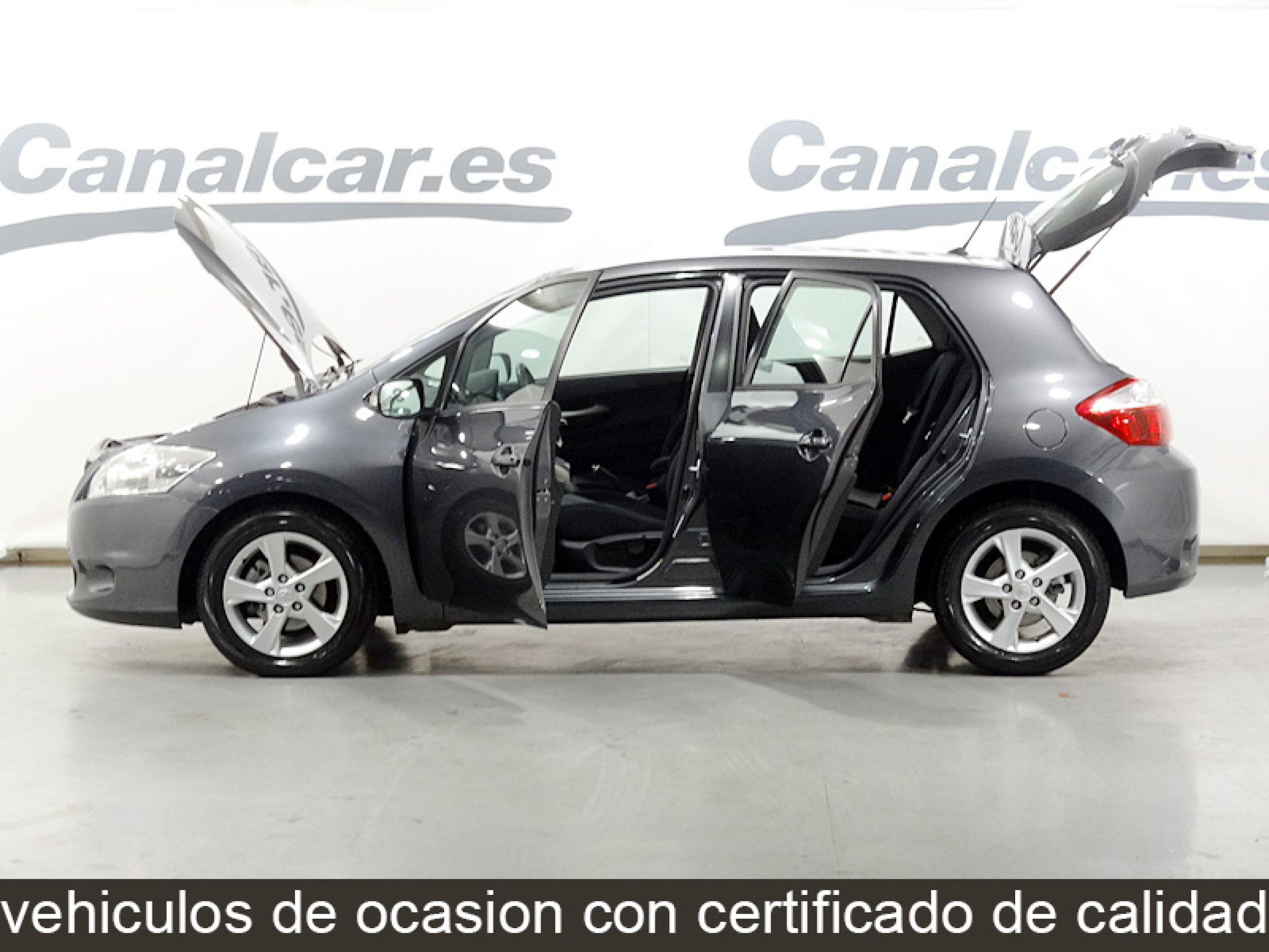 Foto Toyota Auris 12
