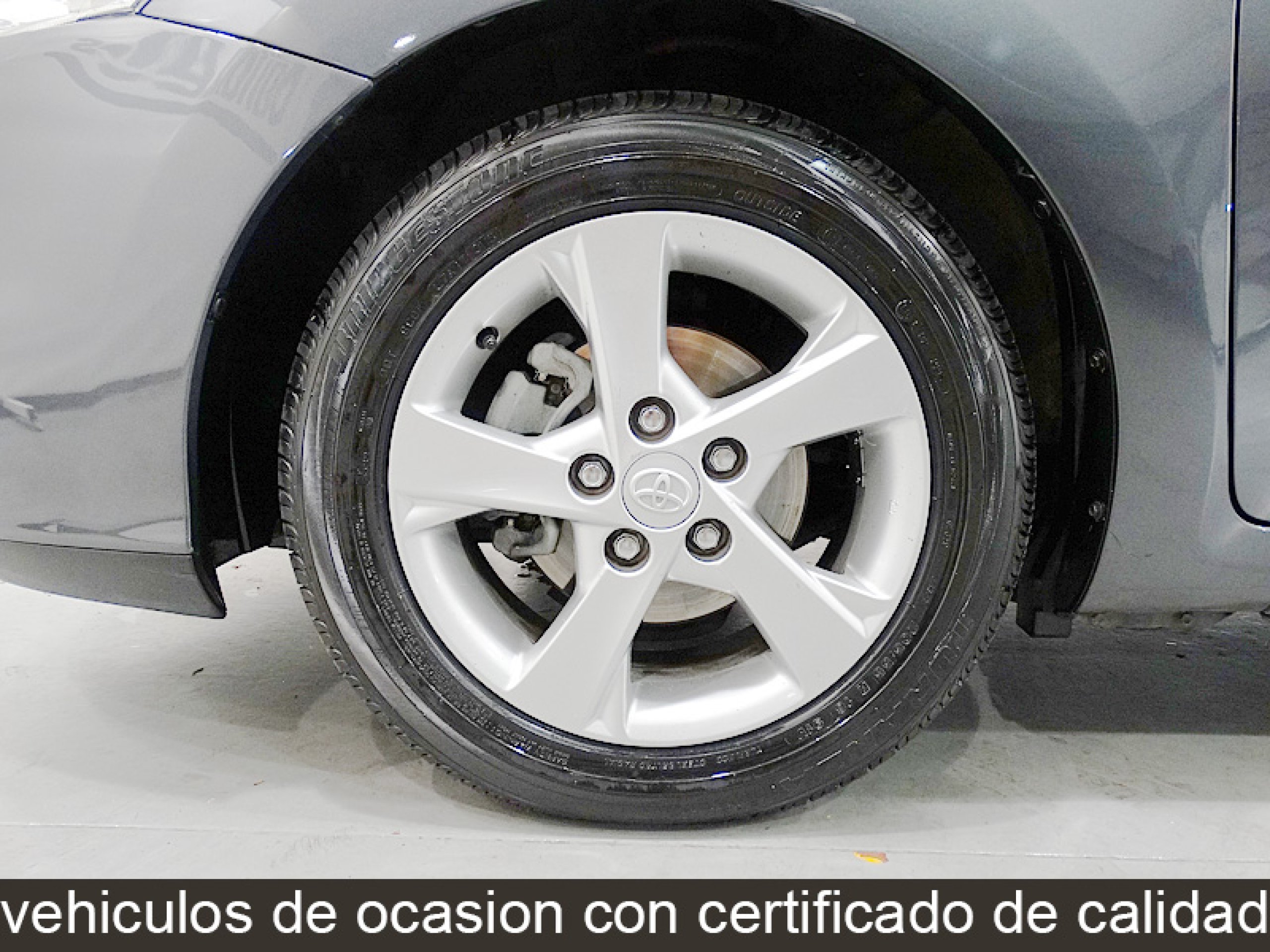 Foto Toyota Auris 15