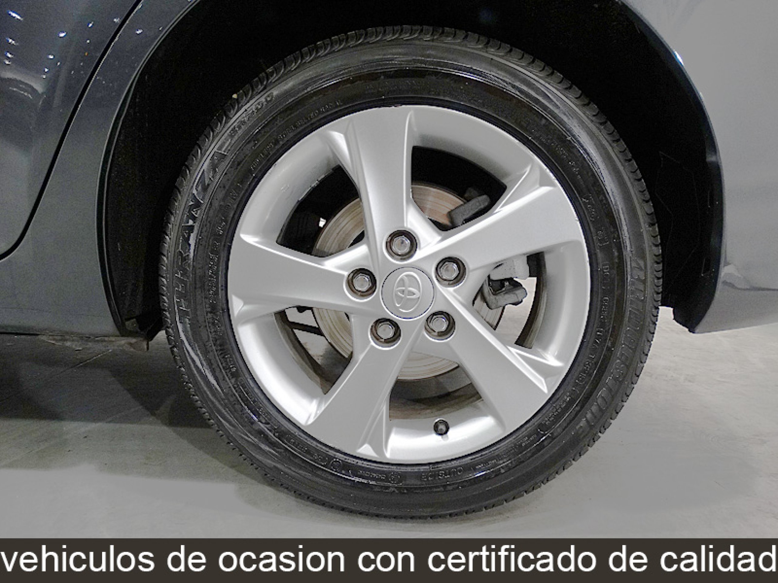 Foto Toyota Auris 16