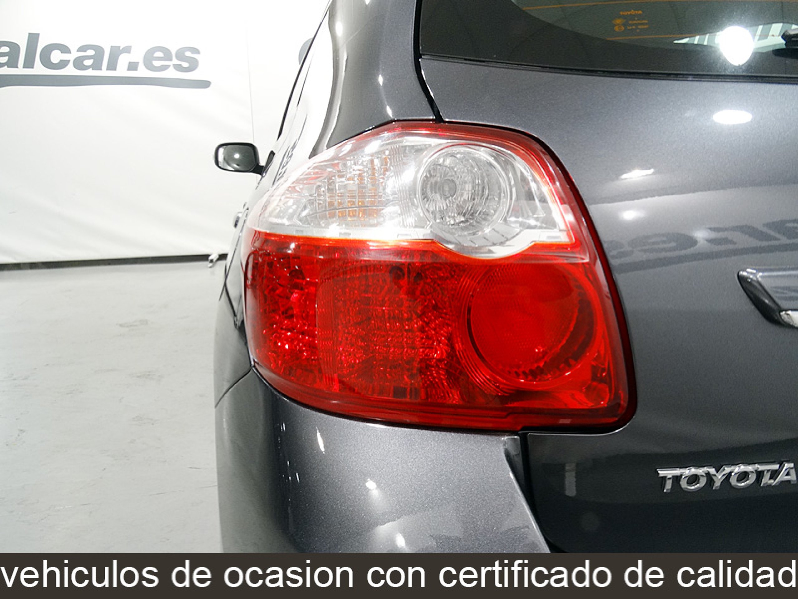Foto Toyota Auris 17