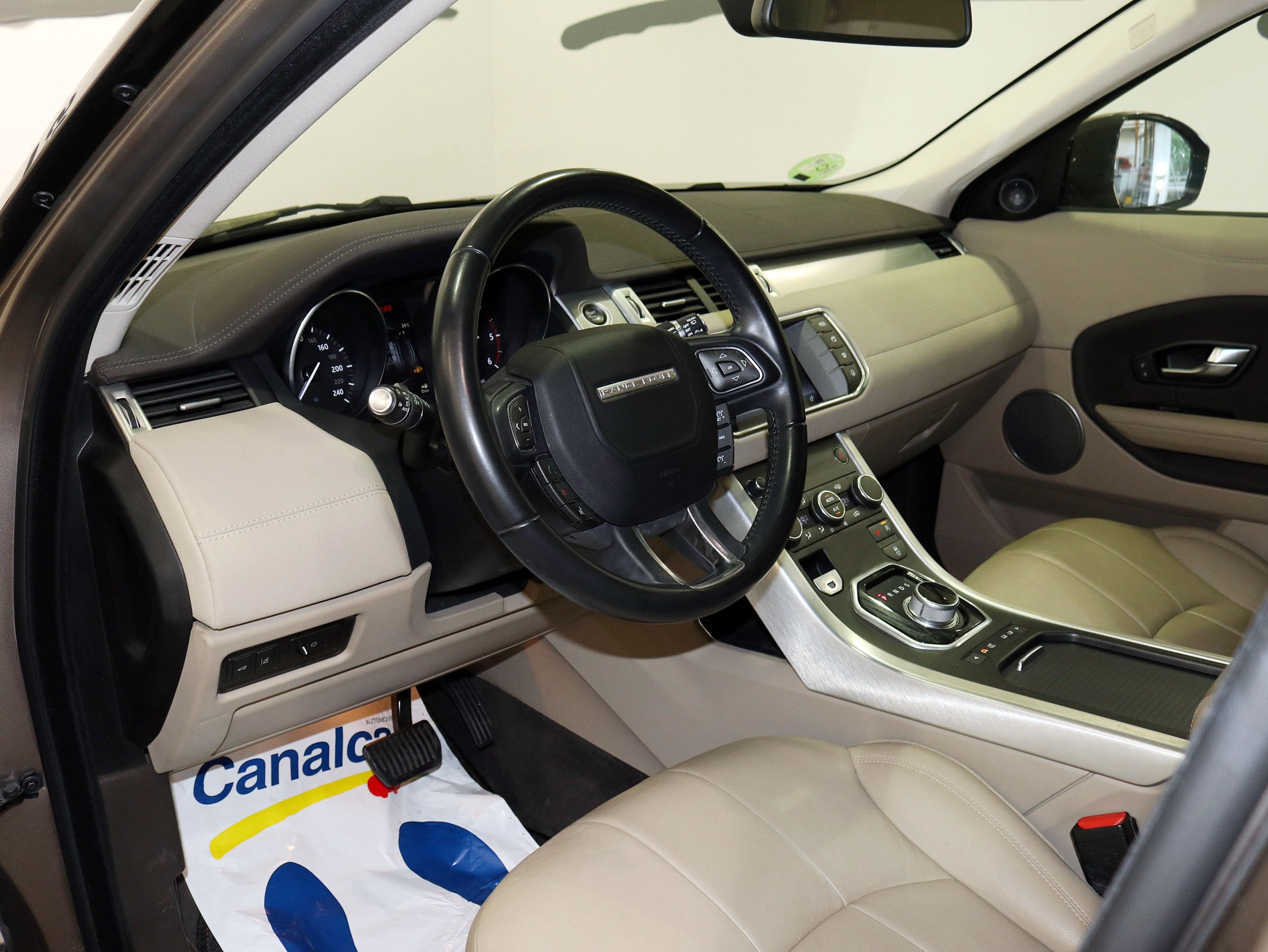 Foto Land Rover Range Rover Evoque 24