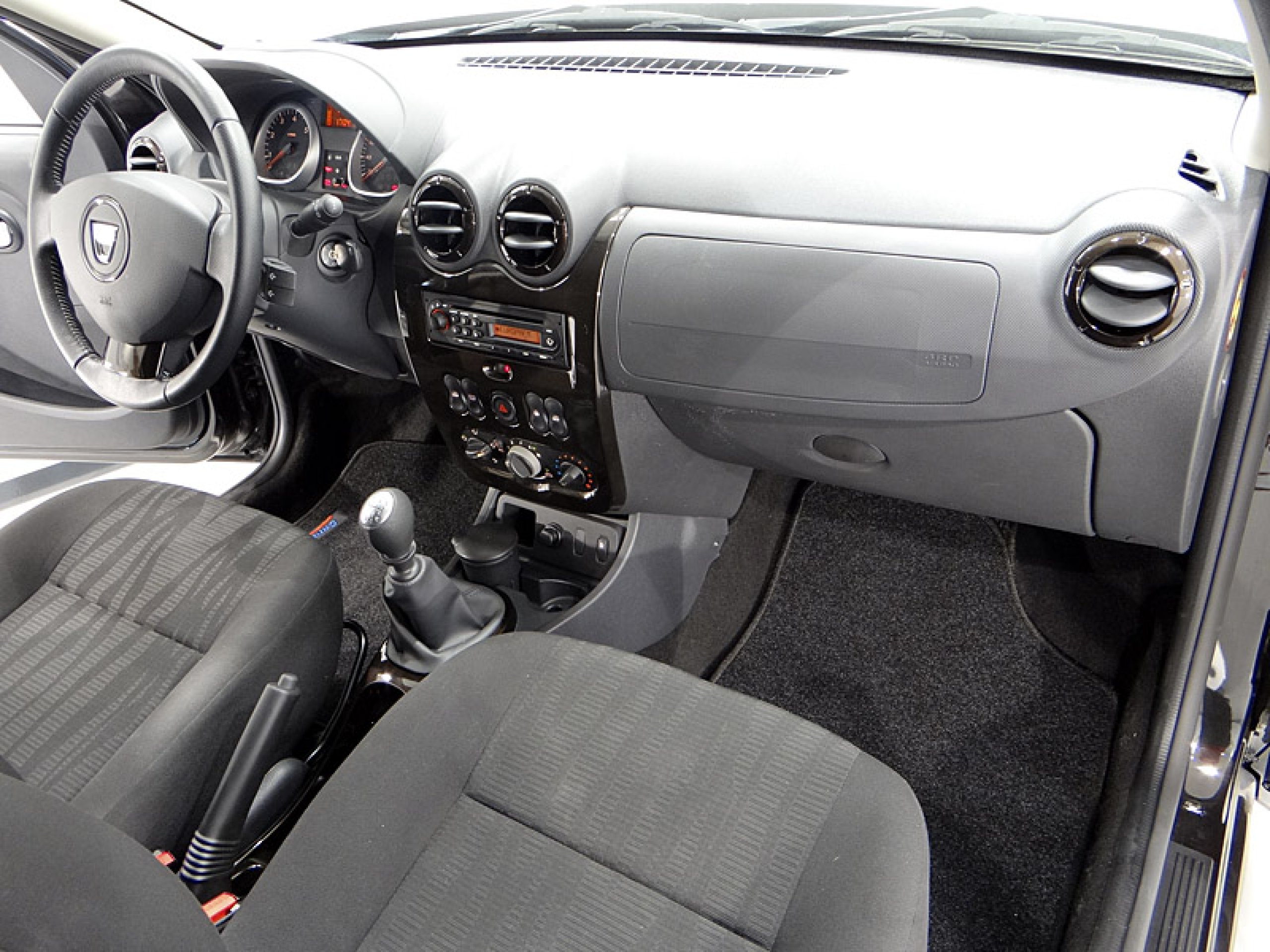 Foto Dacia Duster 24