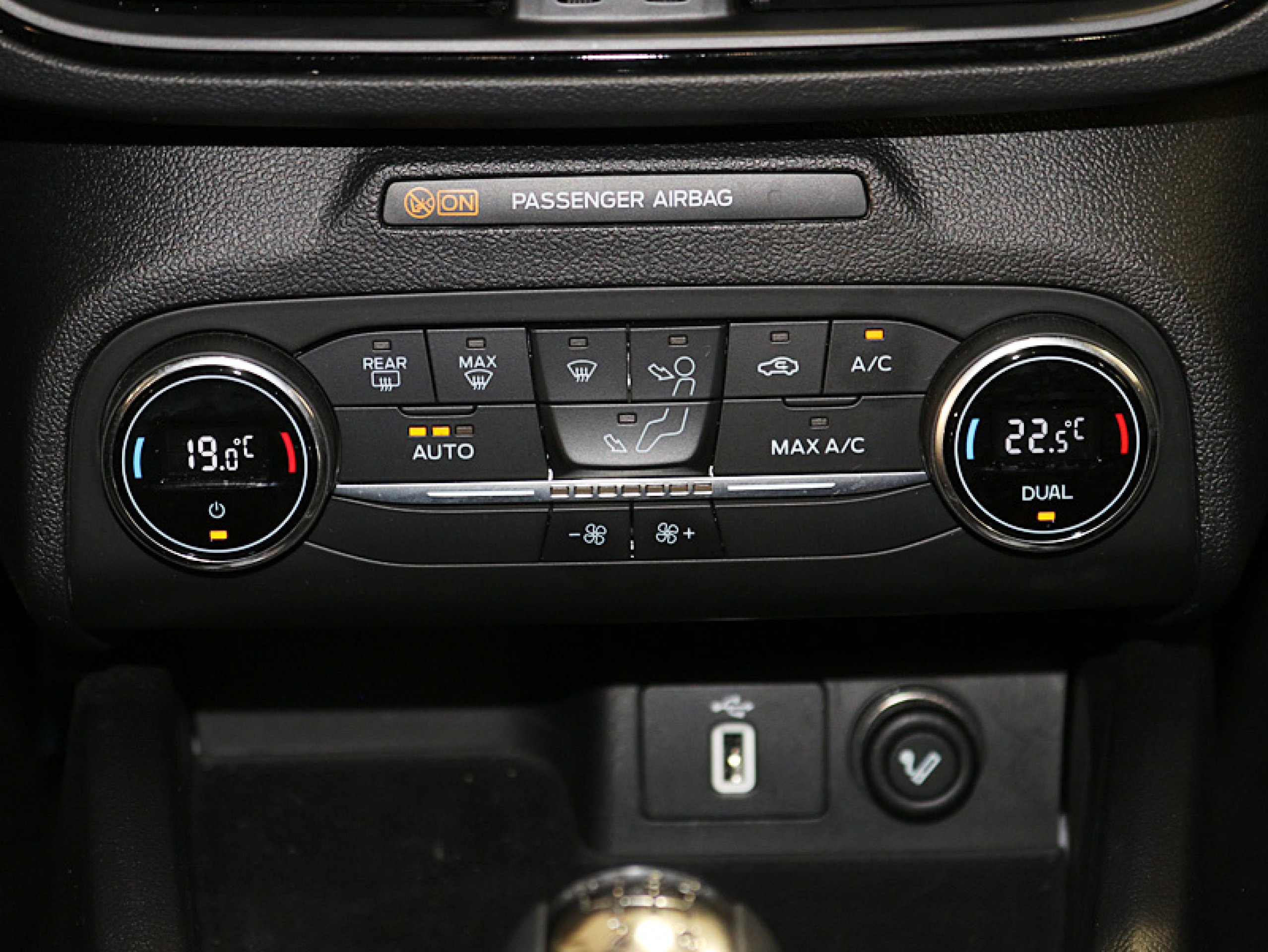 Foto Ford Focus 32