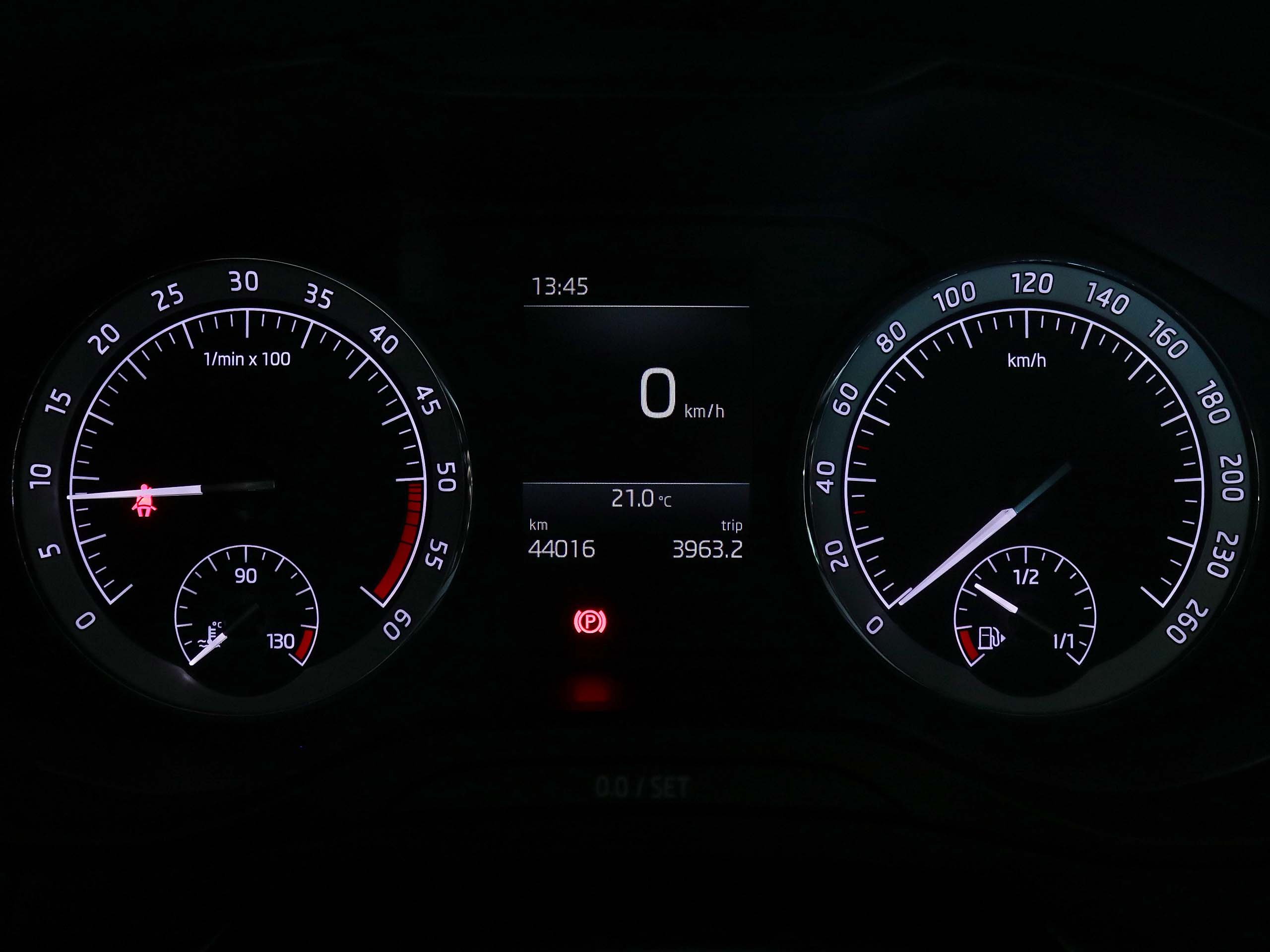 Foto Skoda Karoq 18