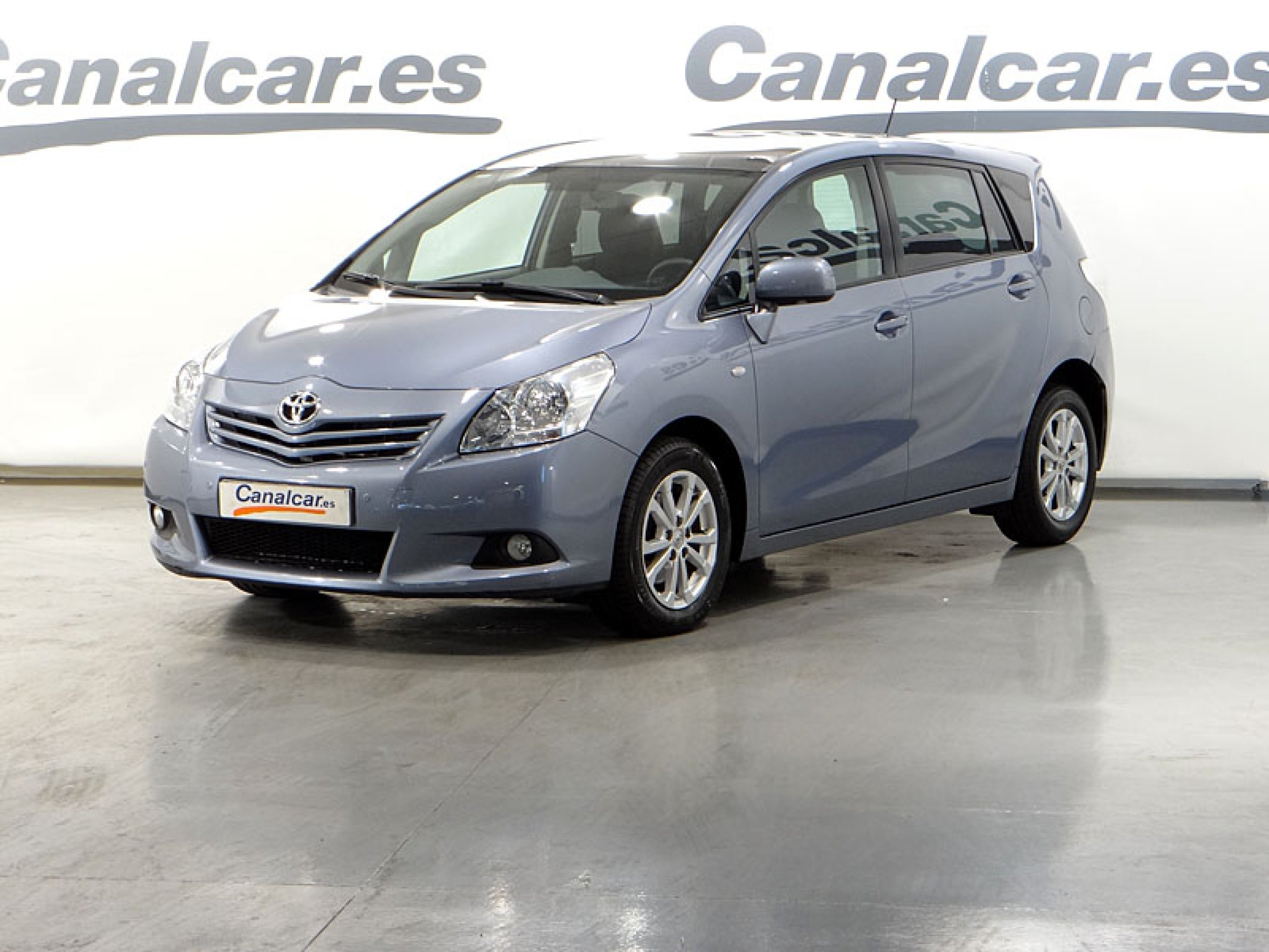 Foto Toyota Verso 1