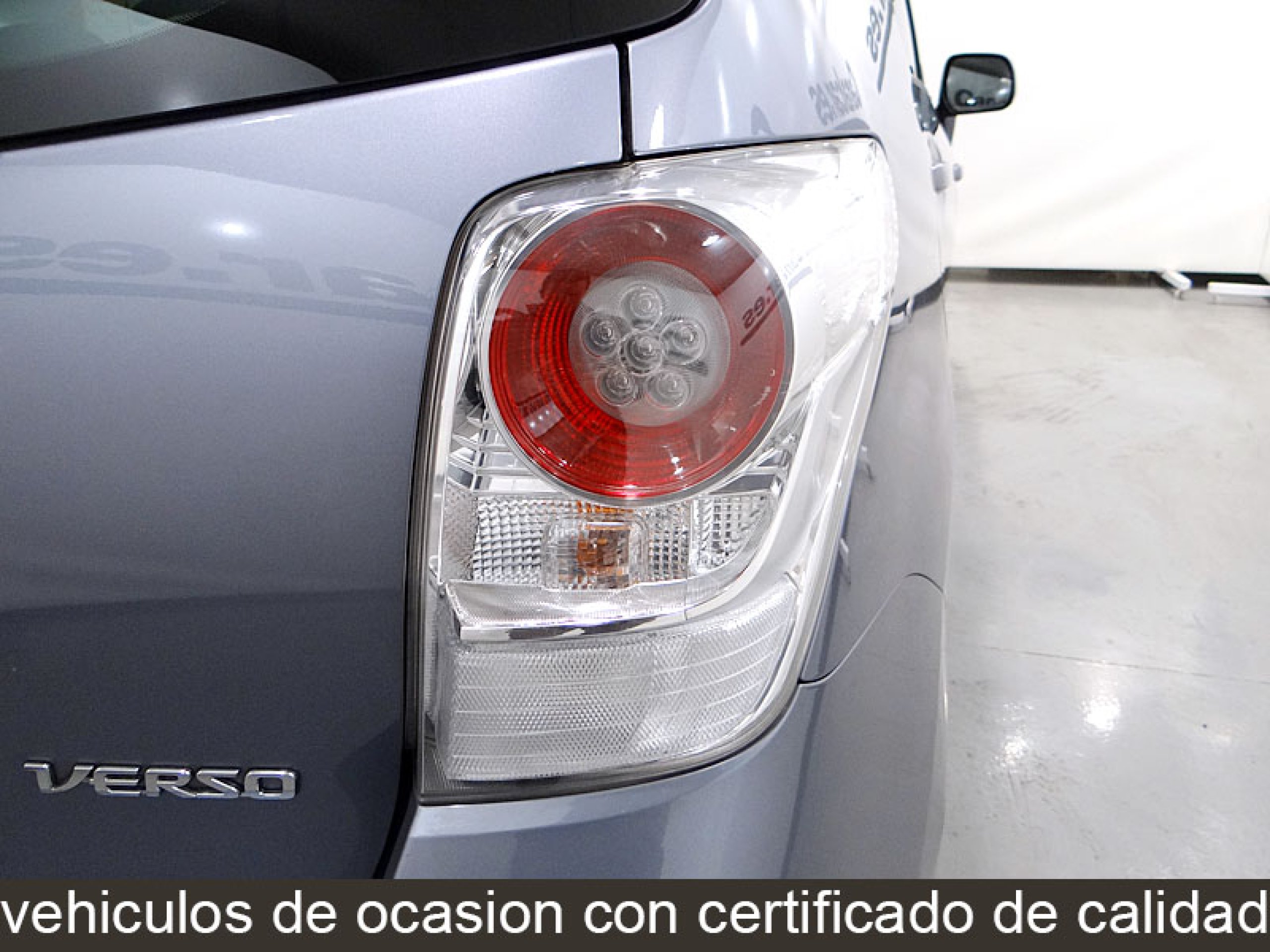 Foto Toyota Verso 18