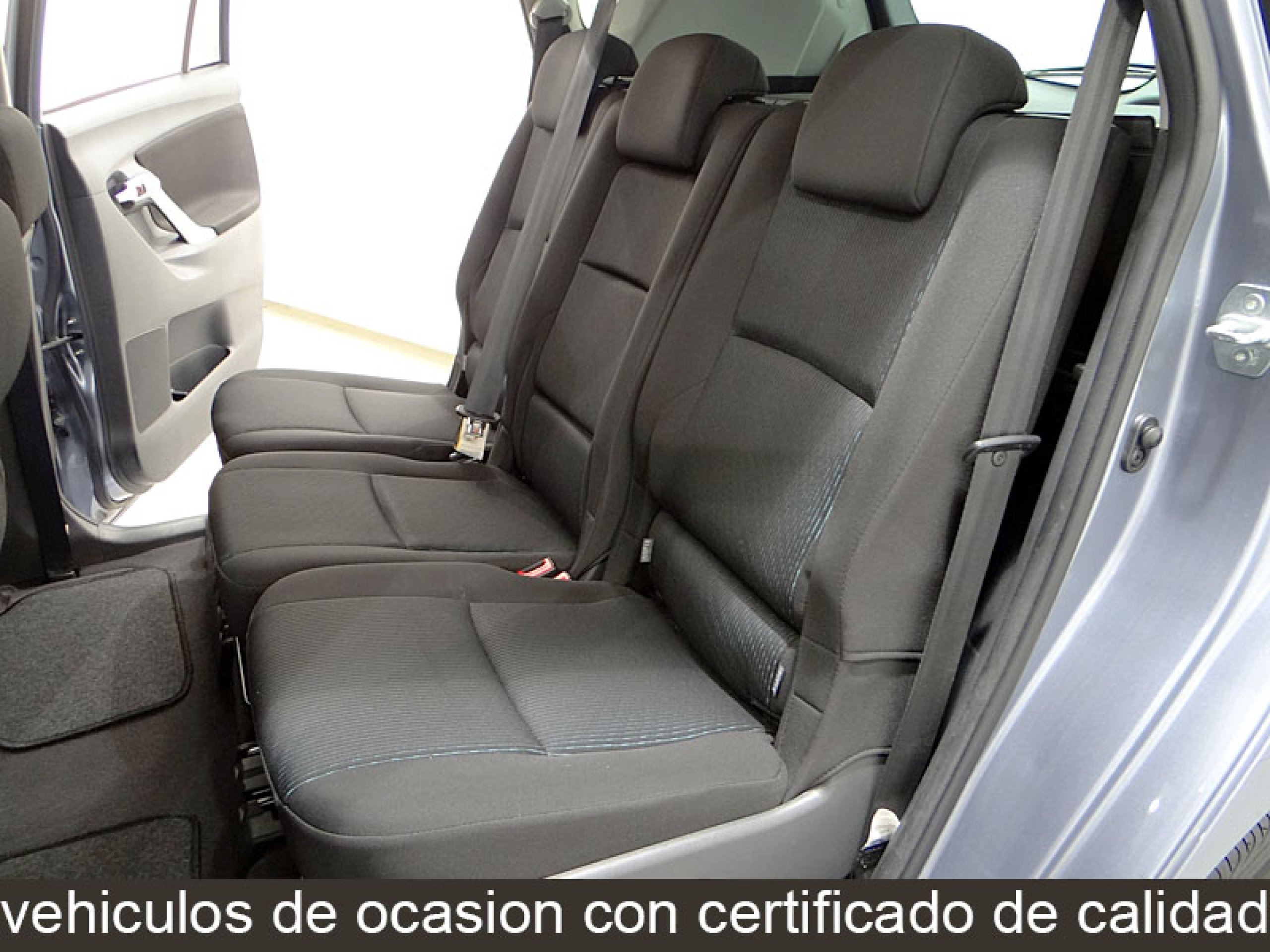 Foto Toyota Verso 23