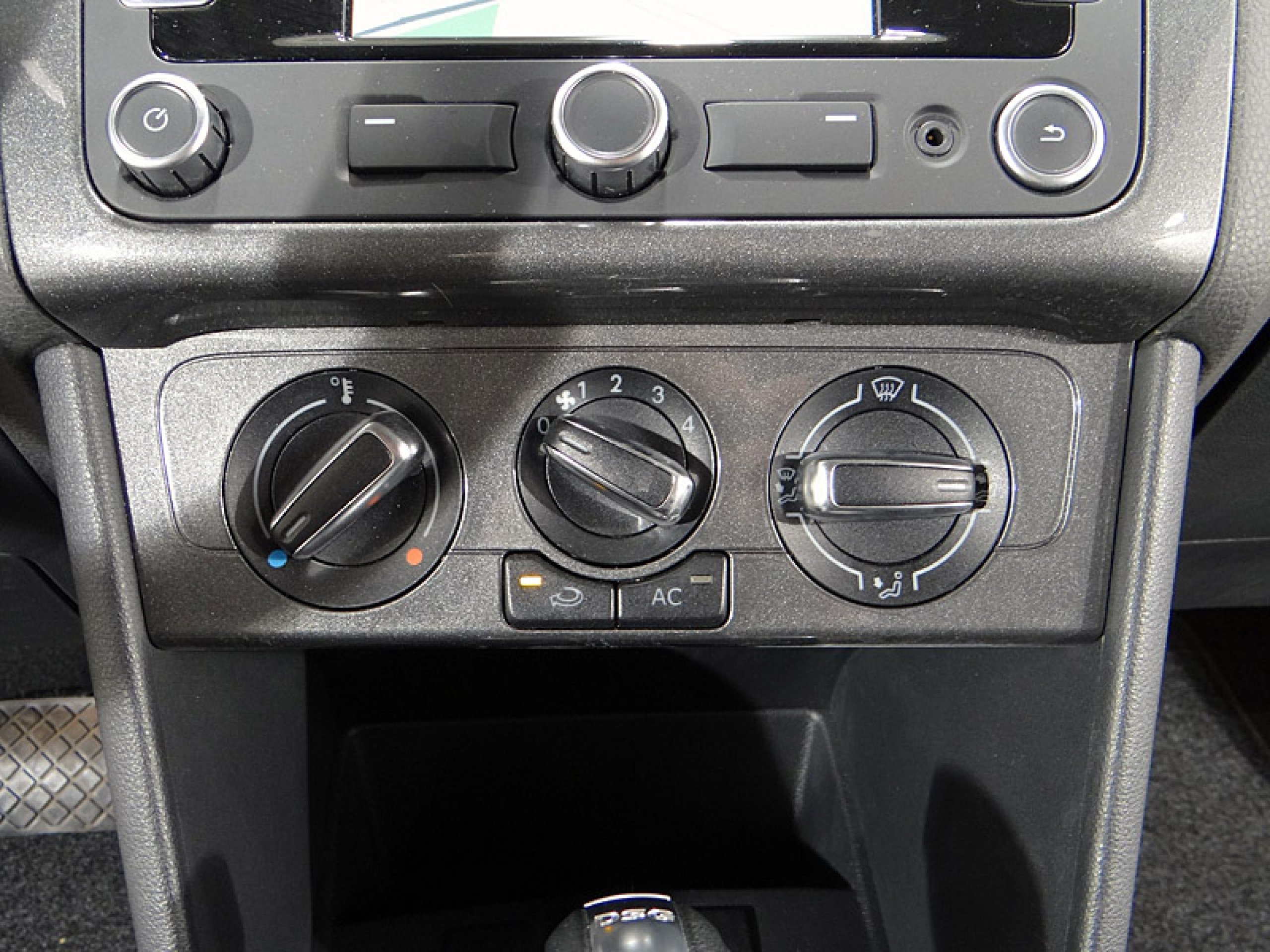 Foto Volkswagen Polo 33