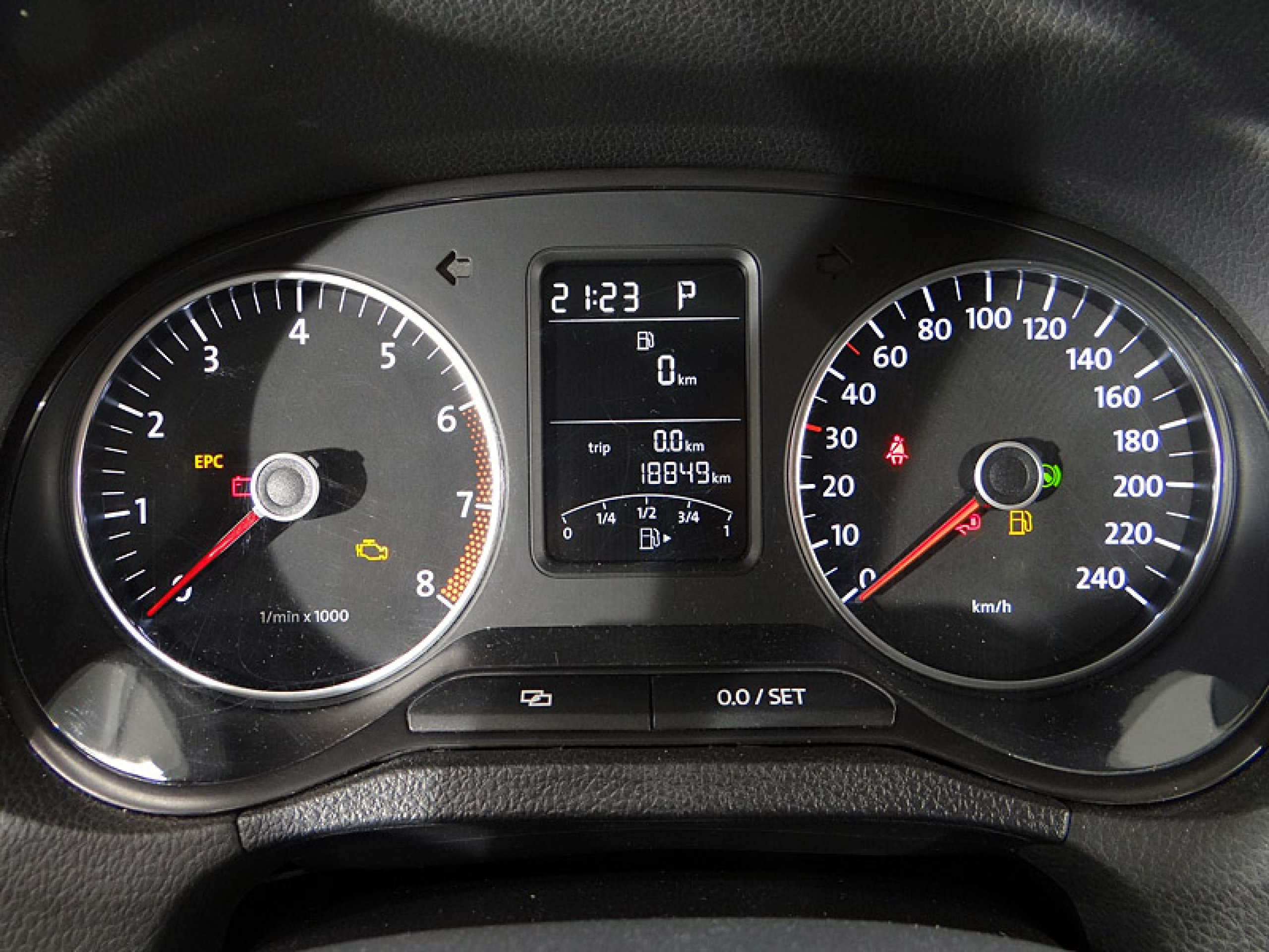 Foto Volkswagen Polo 43