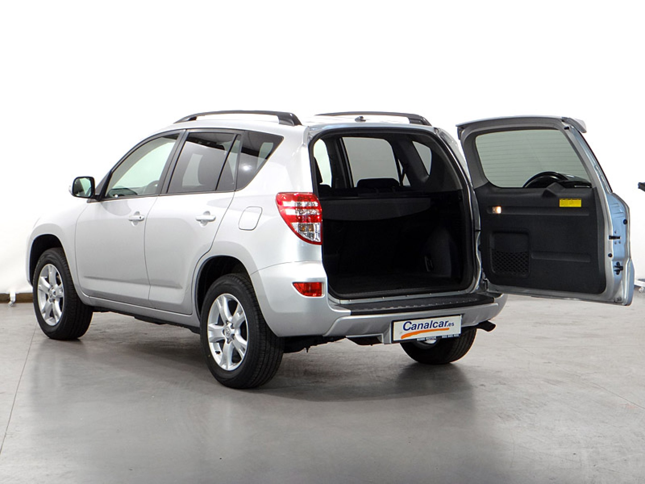 Foto Toyota RAV-4 11