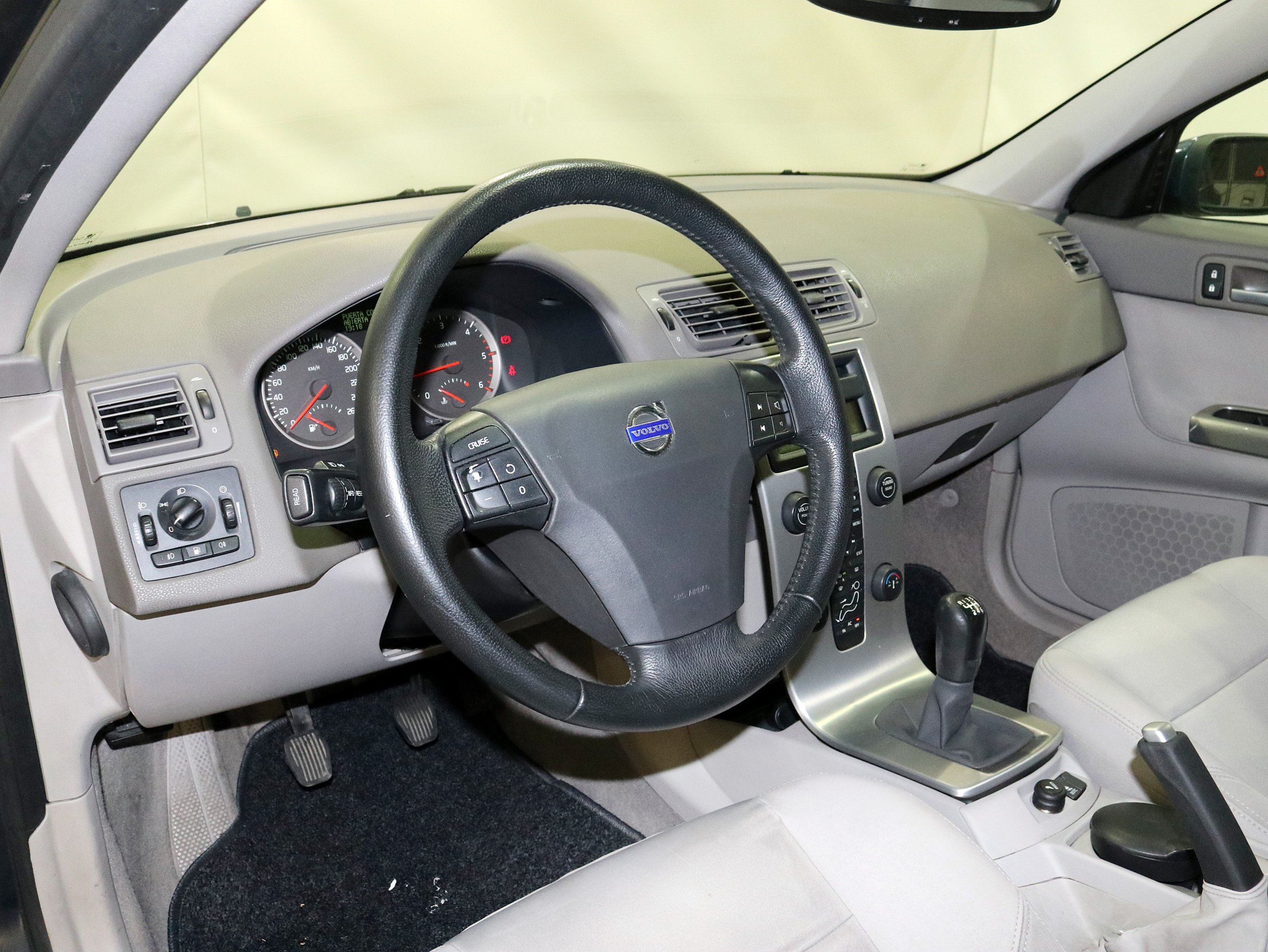 Foto Volvo S40 14 Foto Volvo S40 14