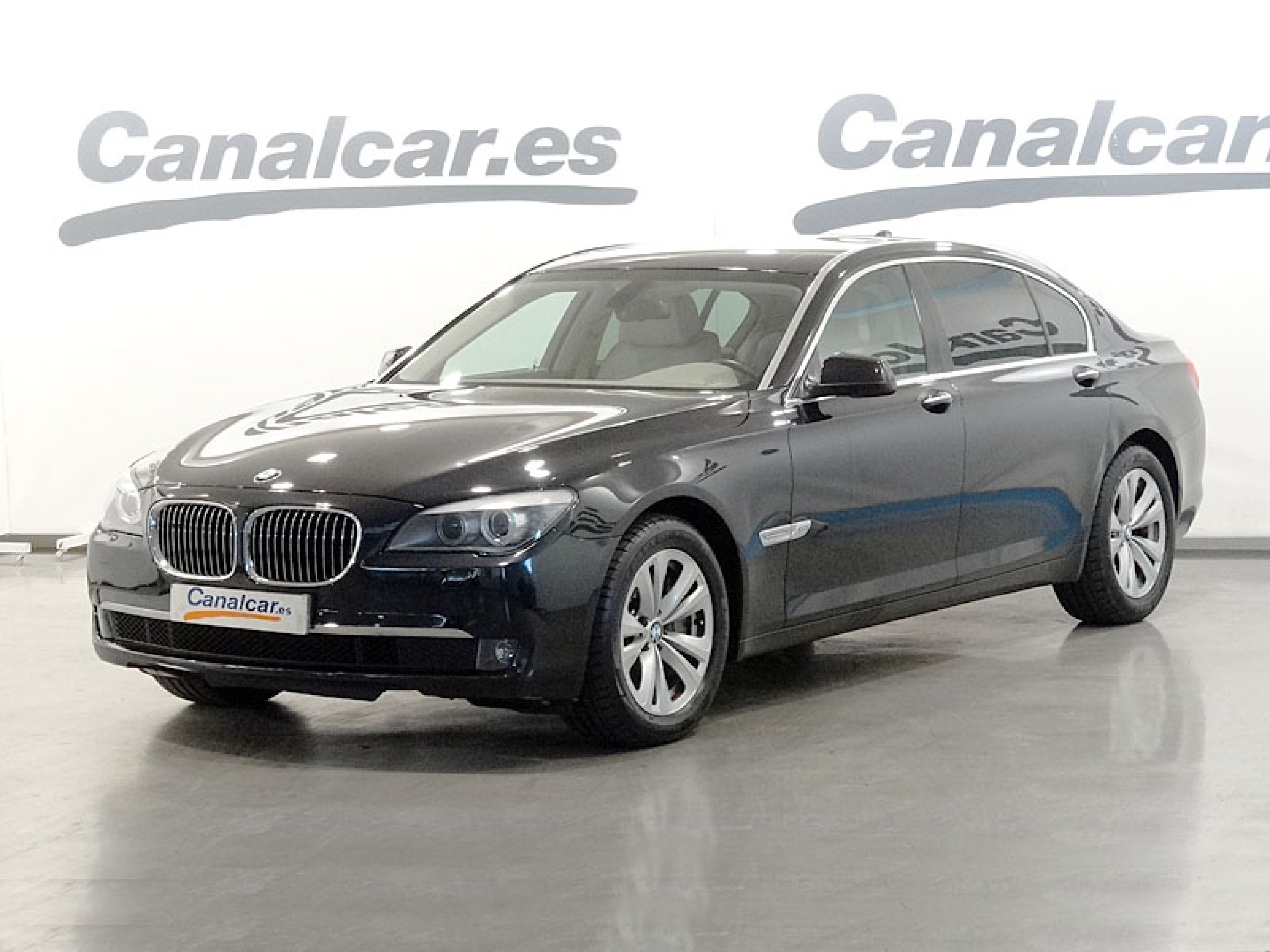 Foto Bmw 750 1