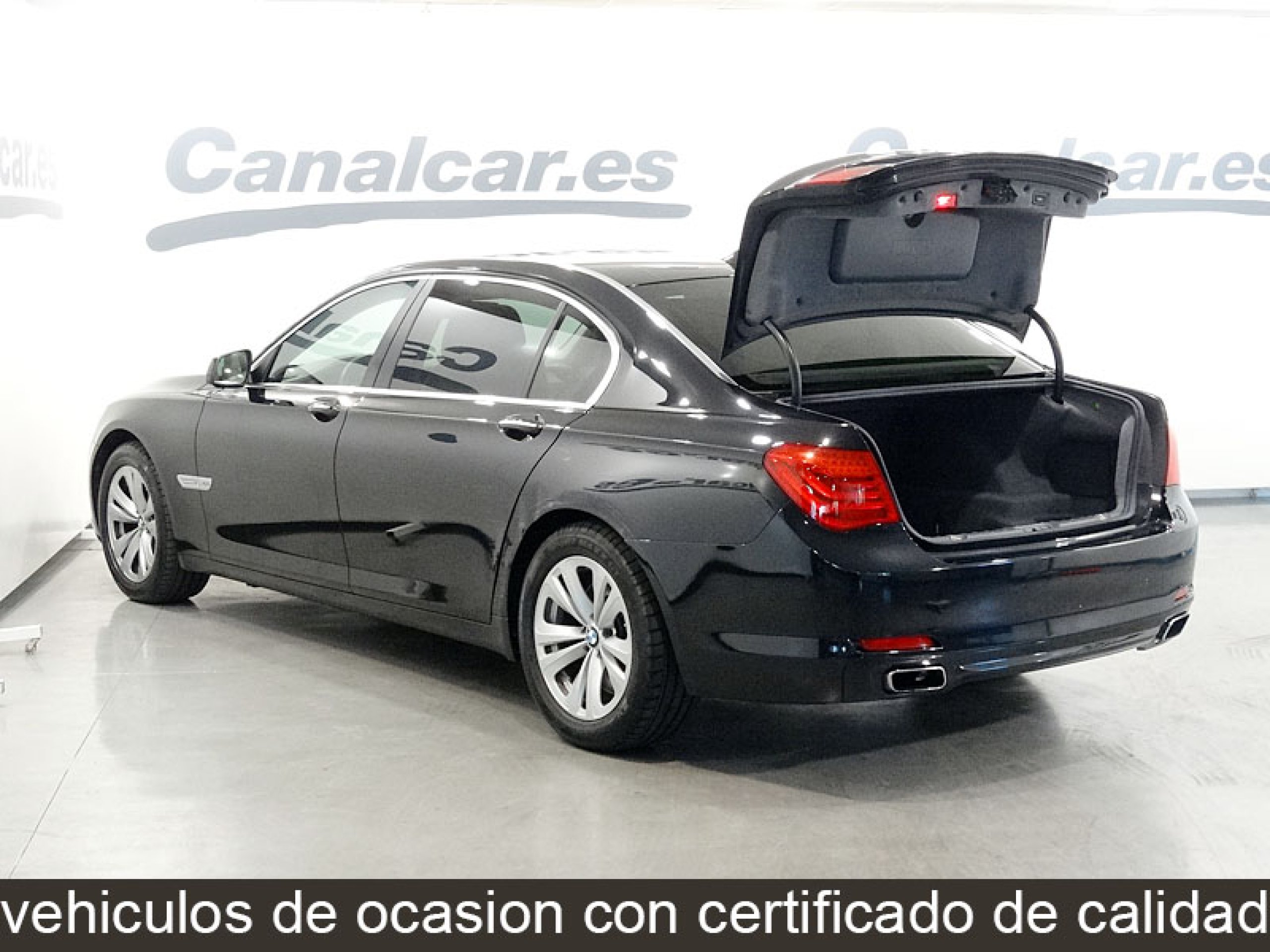 Foto Bmw 750 8
