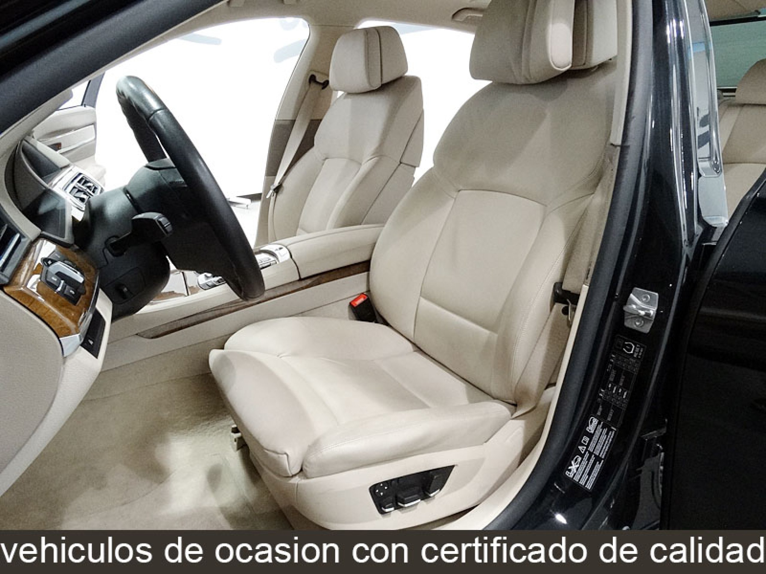 Foto Bmw 750 21