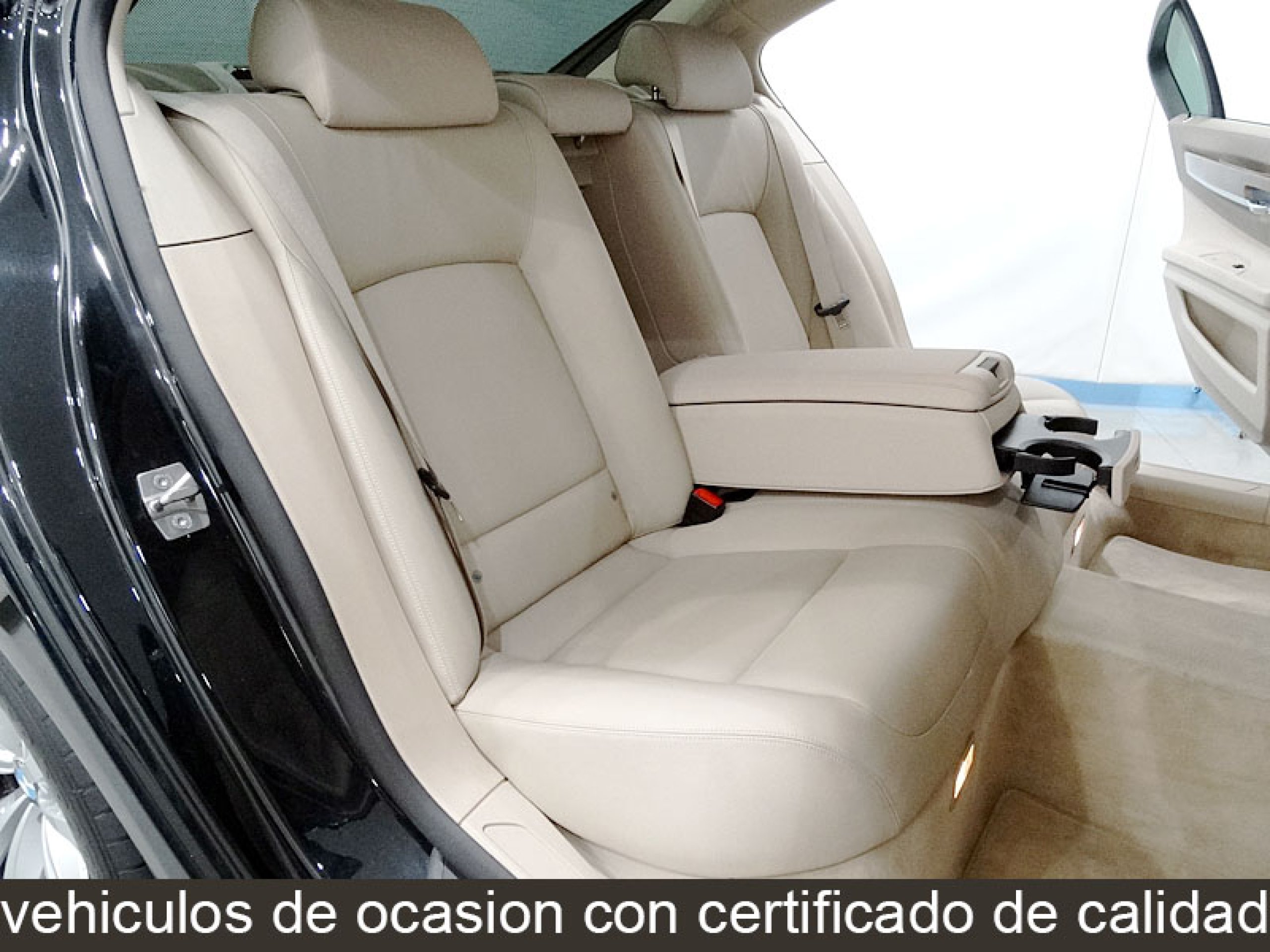 Foto Bmw 750 24