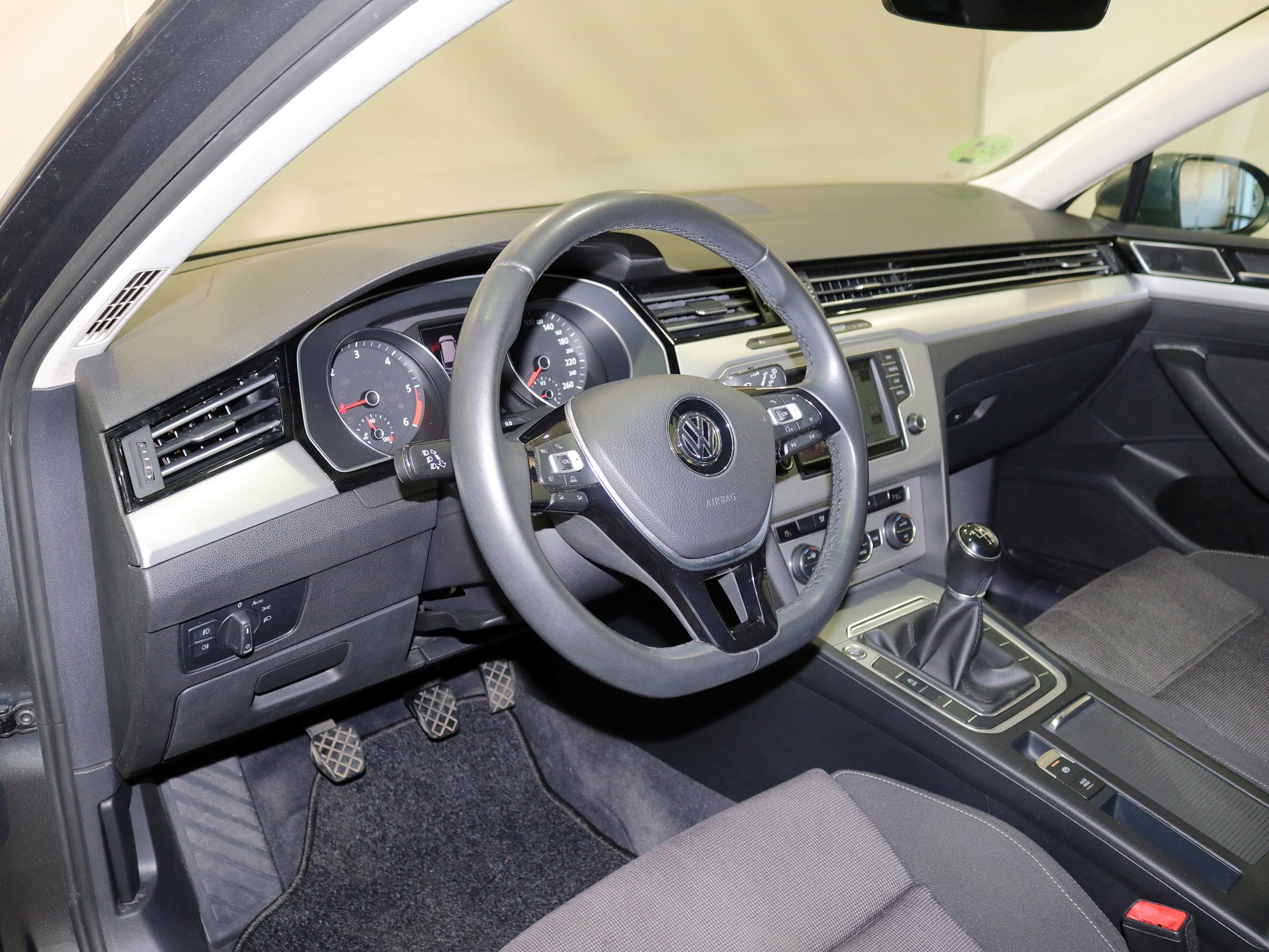 Foto Volkswagen Passat 27