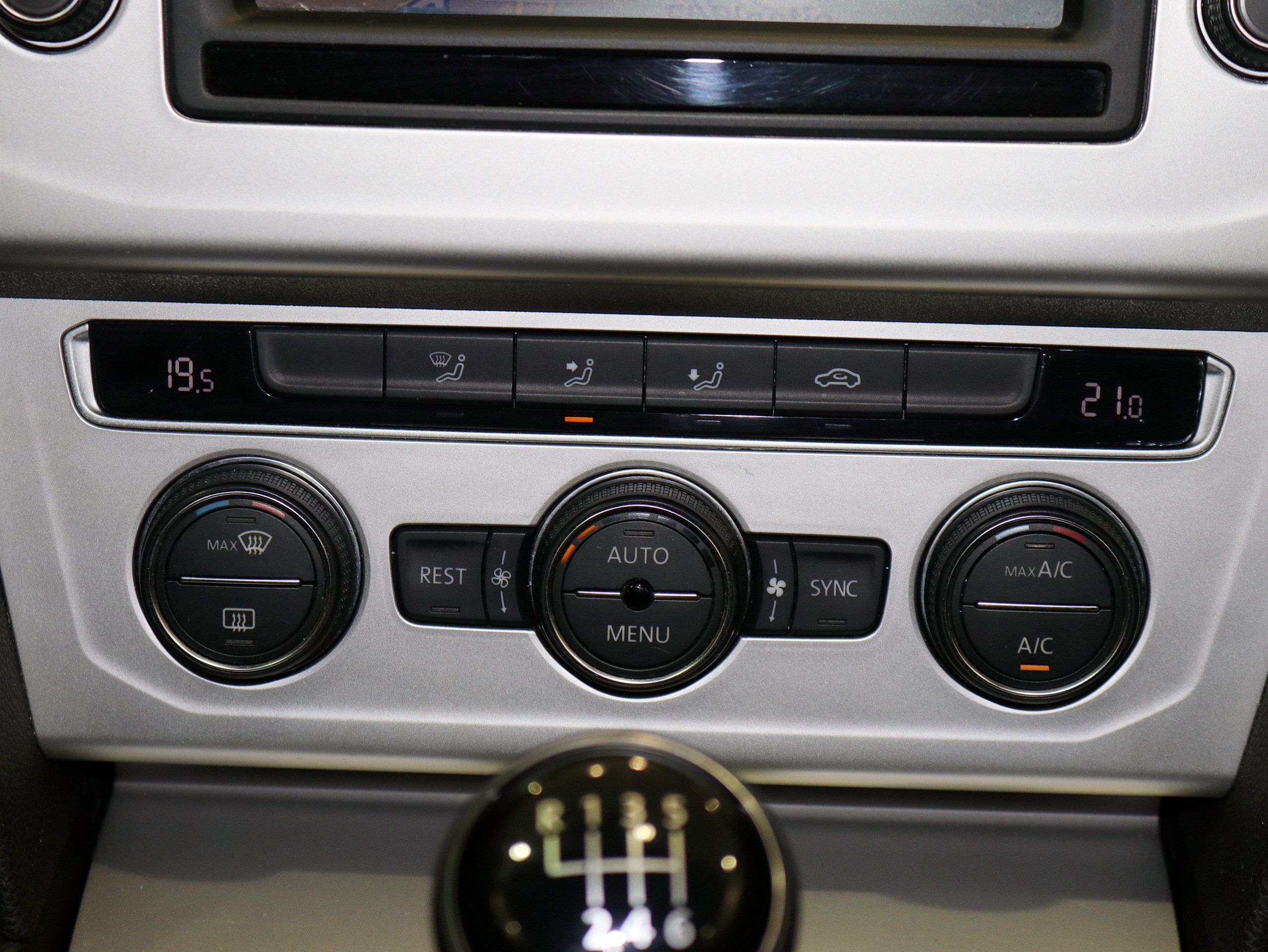Foto Volkswagen Passat 32