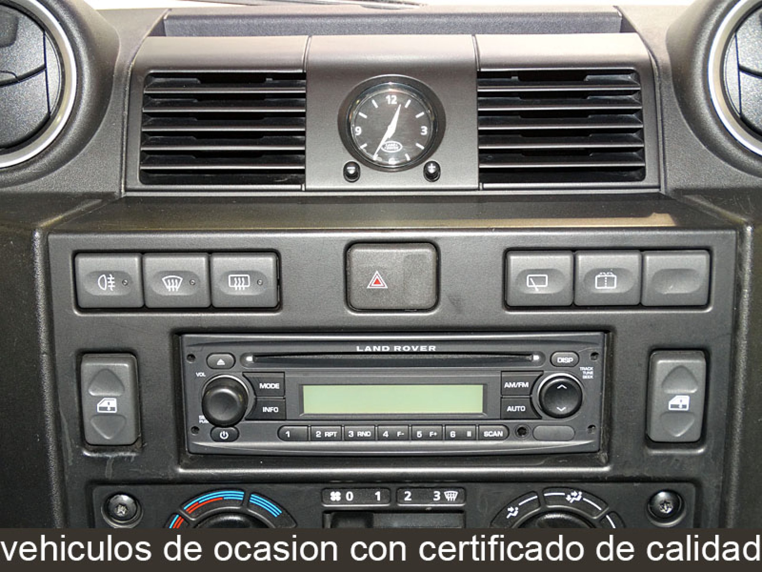 Foto Land Rover Defender 22