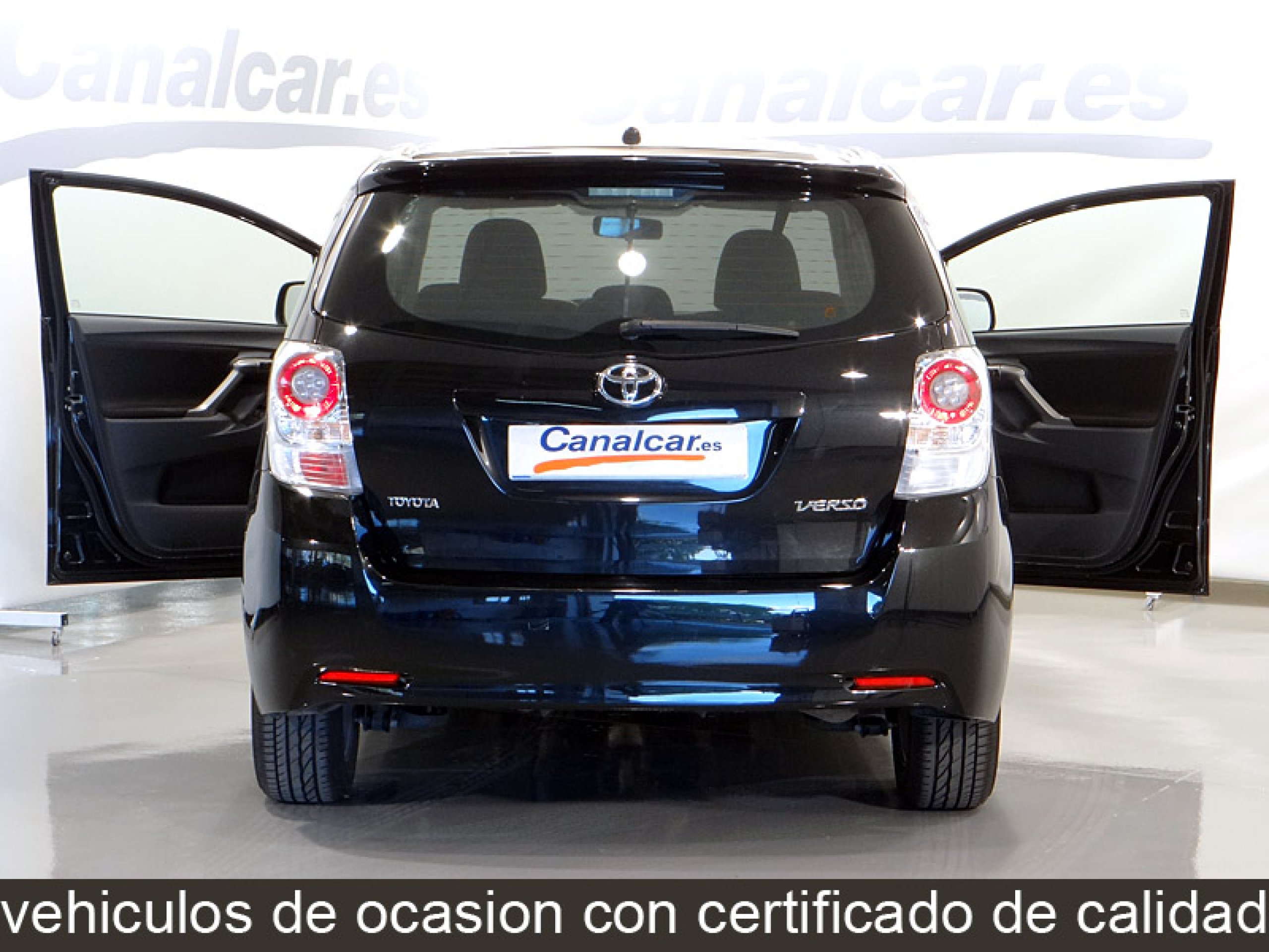 Foto Toyota Verso 8