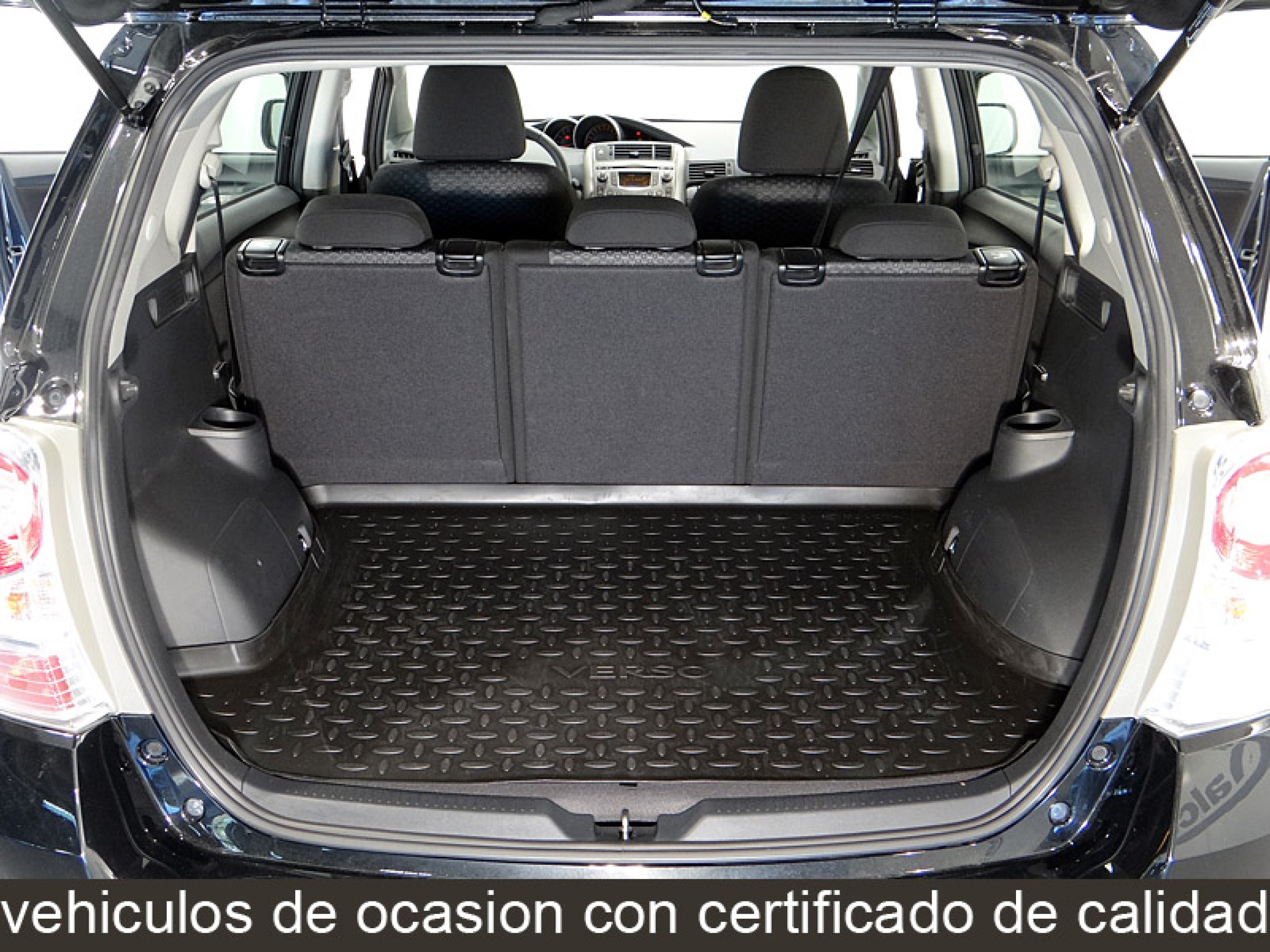 Foto Toyota Verso 15