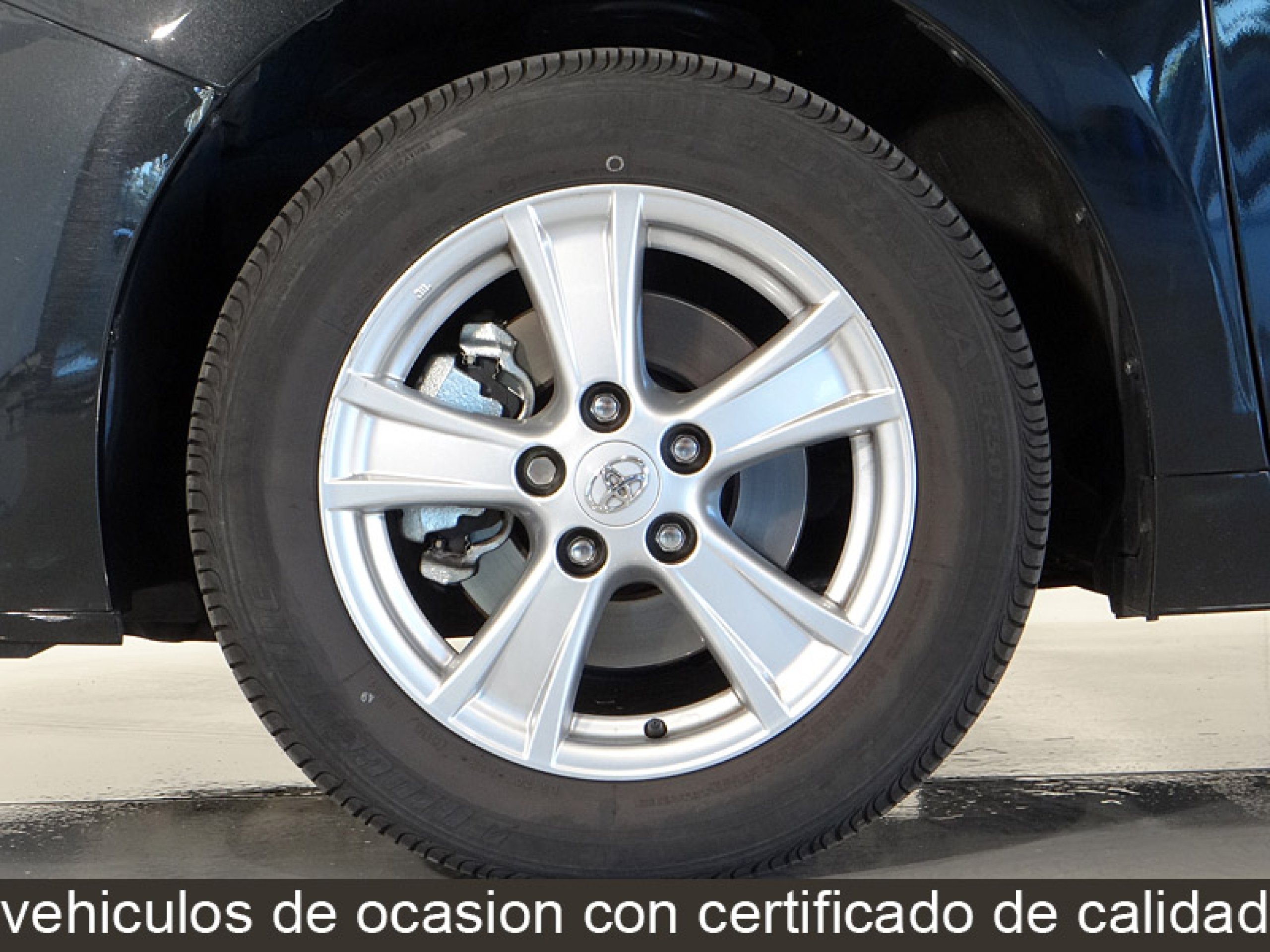 Foto Toyota Verso 38