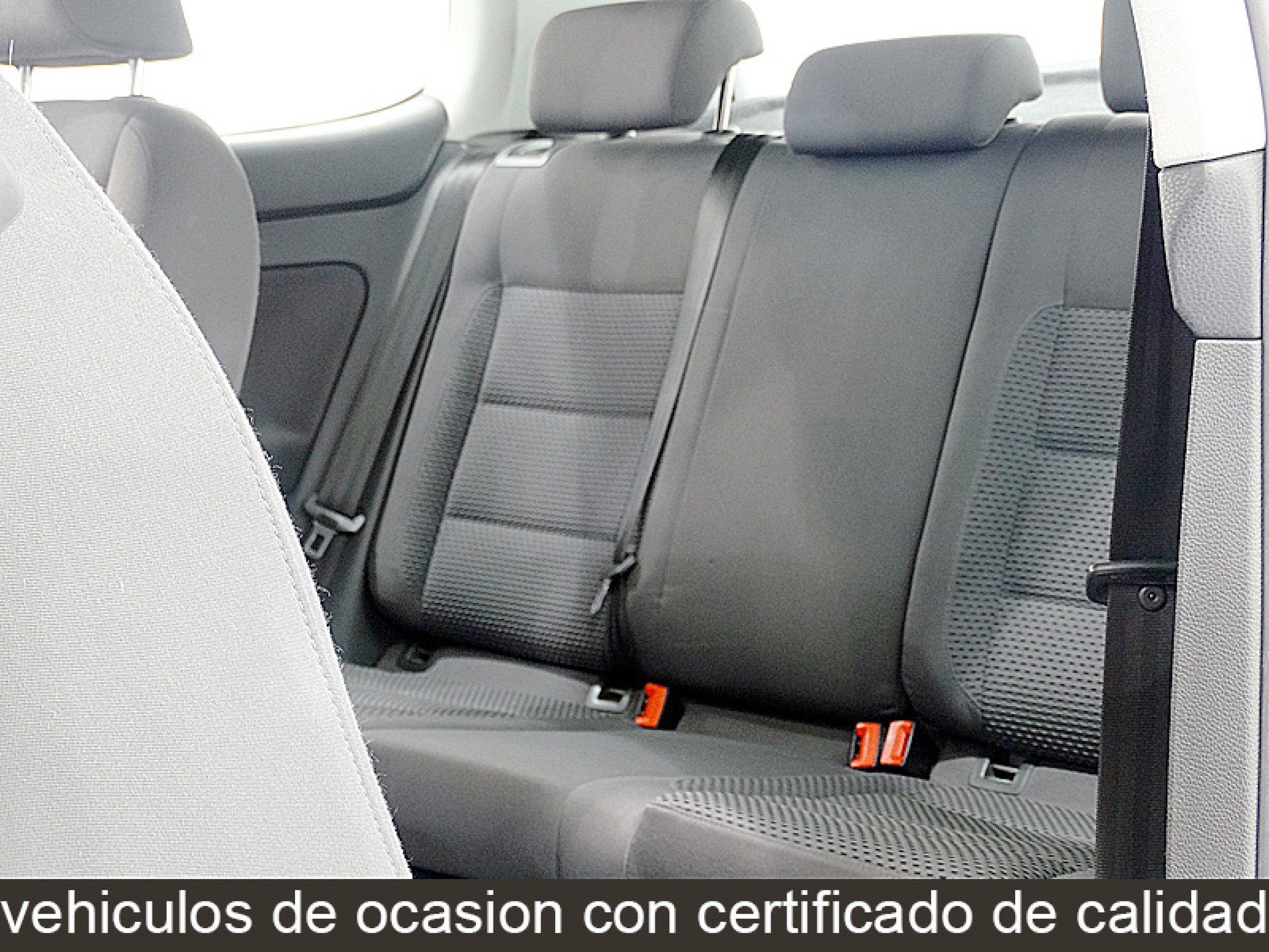 Foto Volkswagen Golf 21